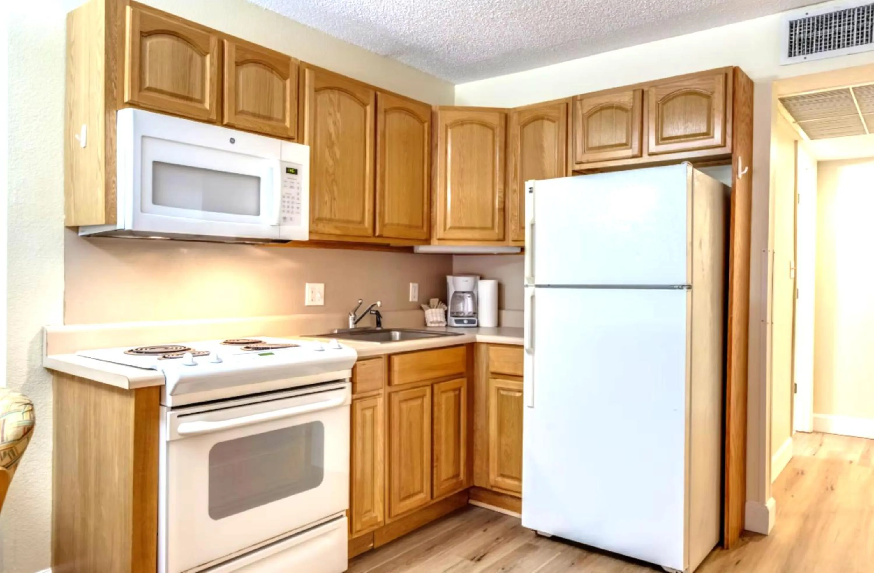 kitchen in Destin Holiday Beach Resort