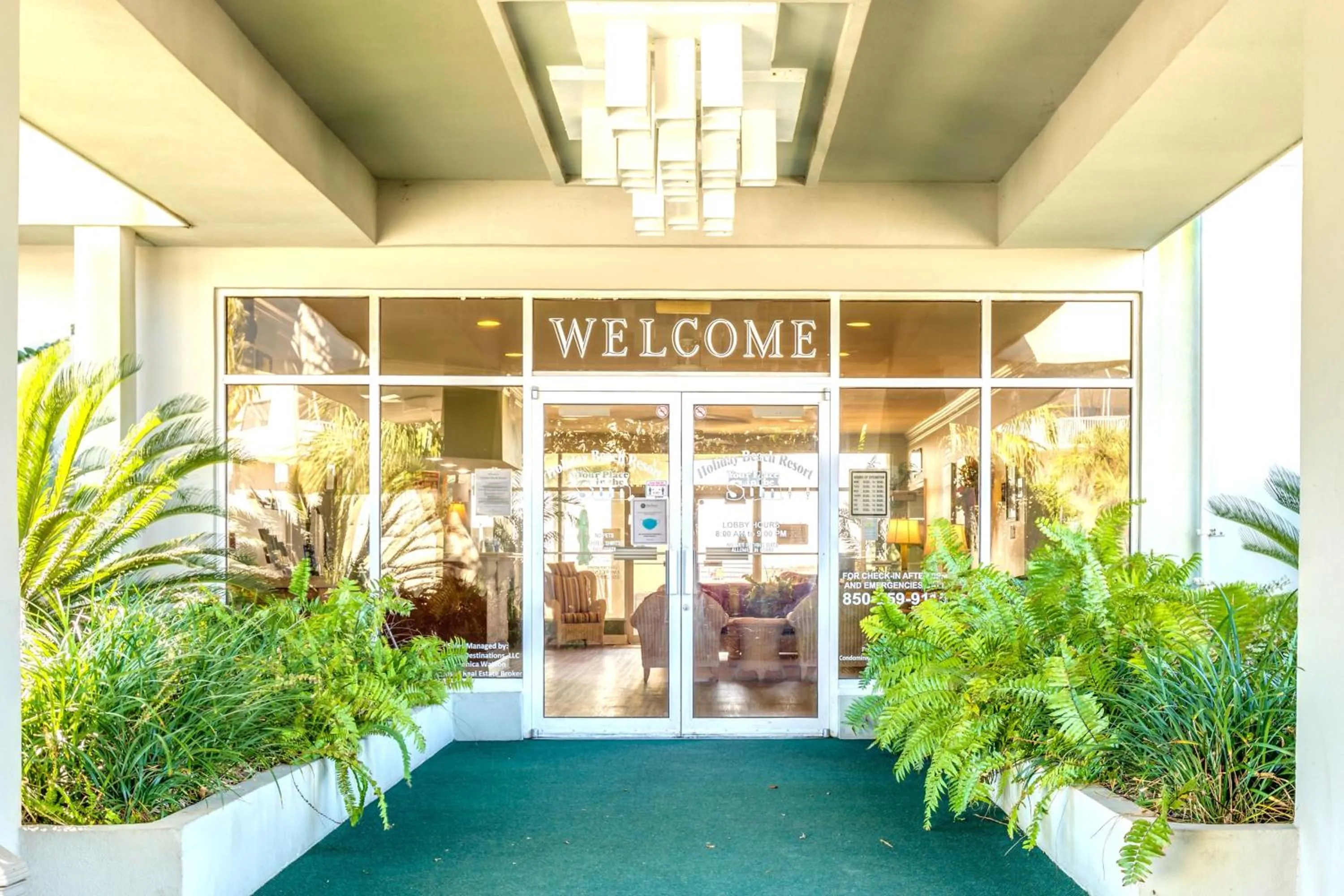 Facade/entrance in Destin Holiday Beach Resort