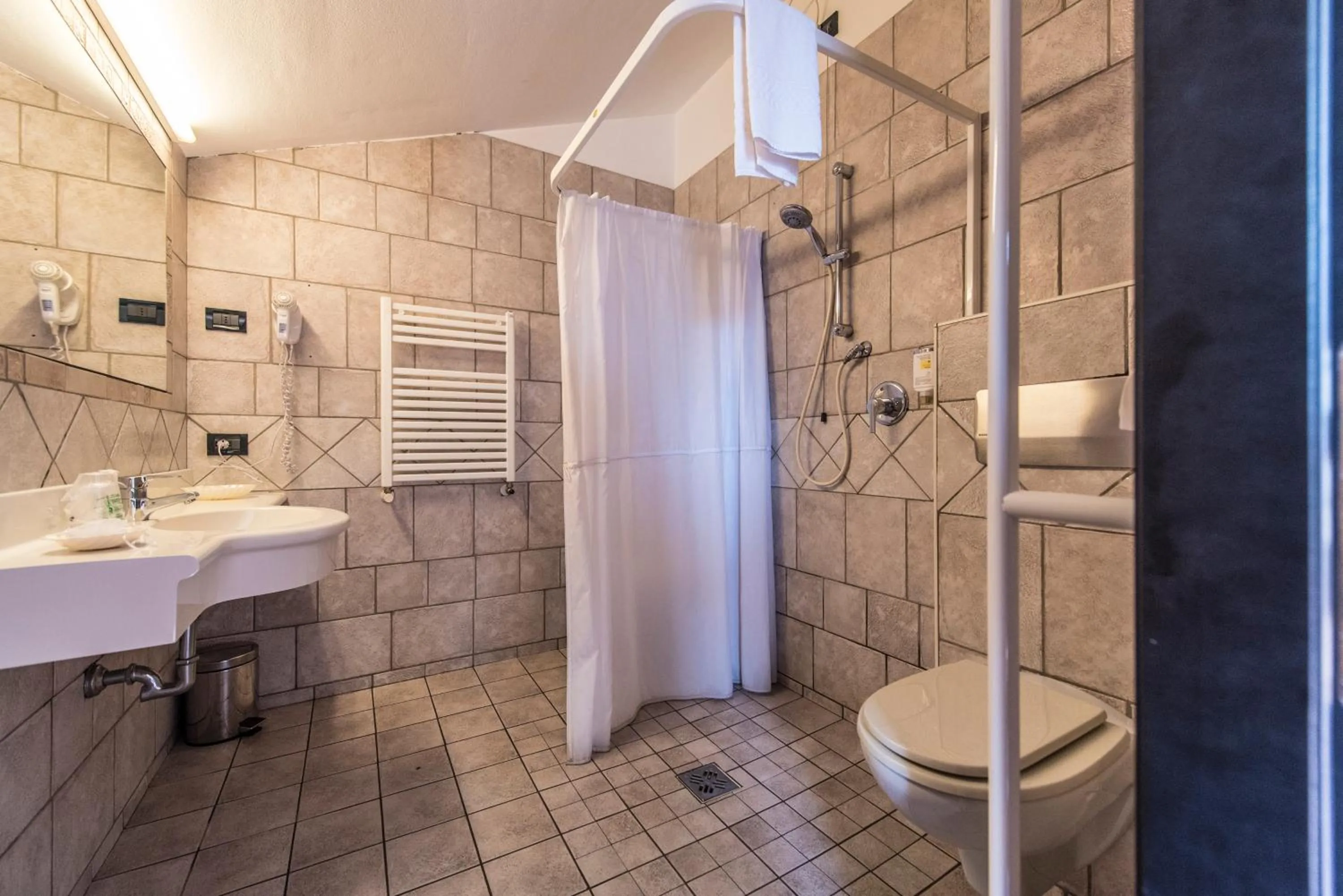 Yachting Hotel Mistral