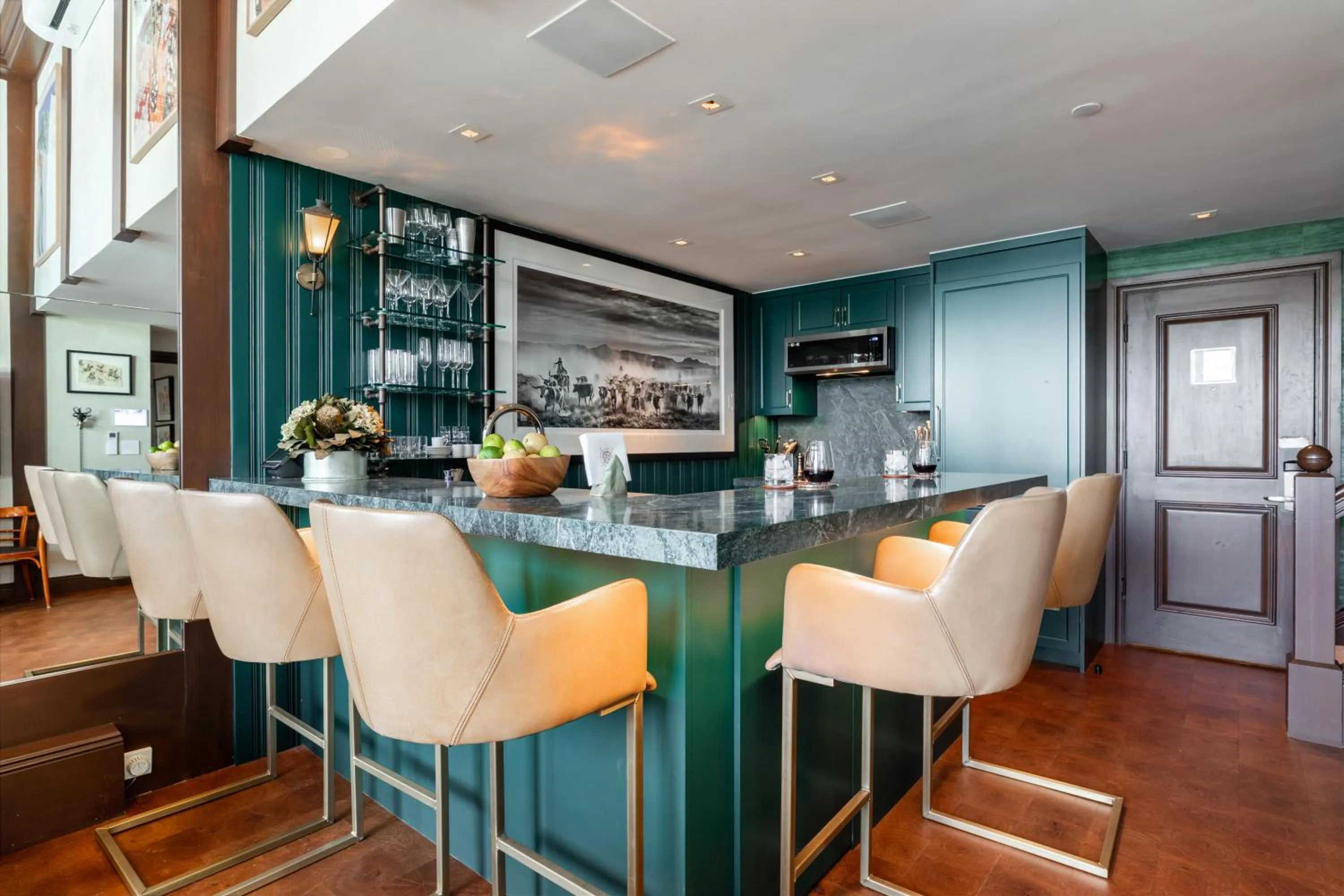 Kitchen or kitchenette in Lodge at Vail Condominiums