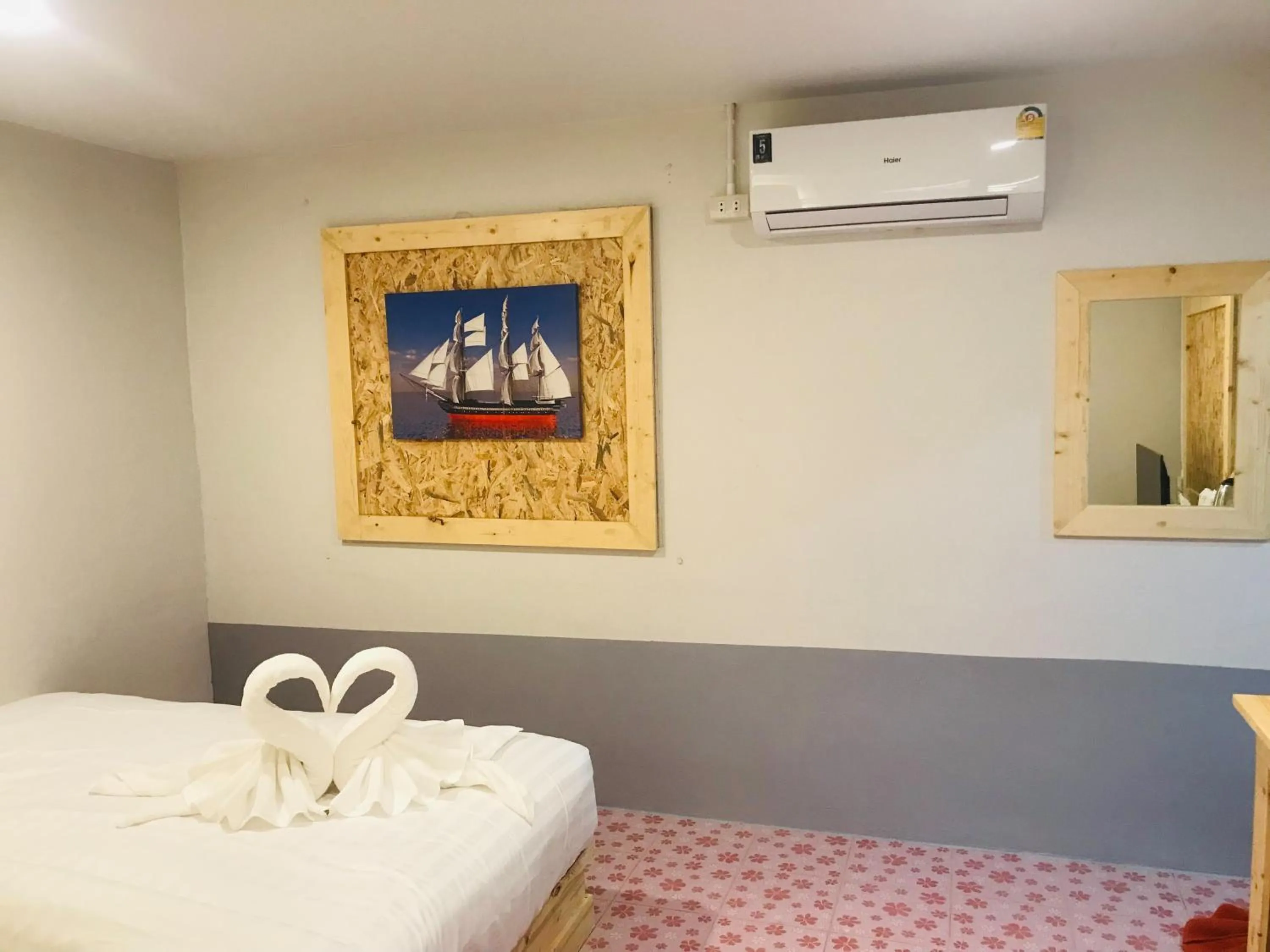 Bedroom, Bed in Lipe Garden Beach Resort