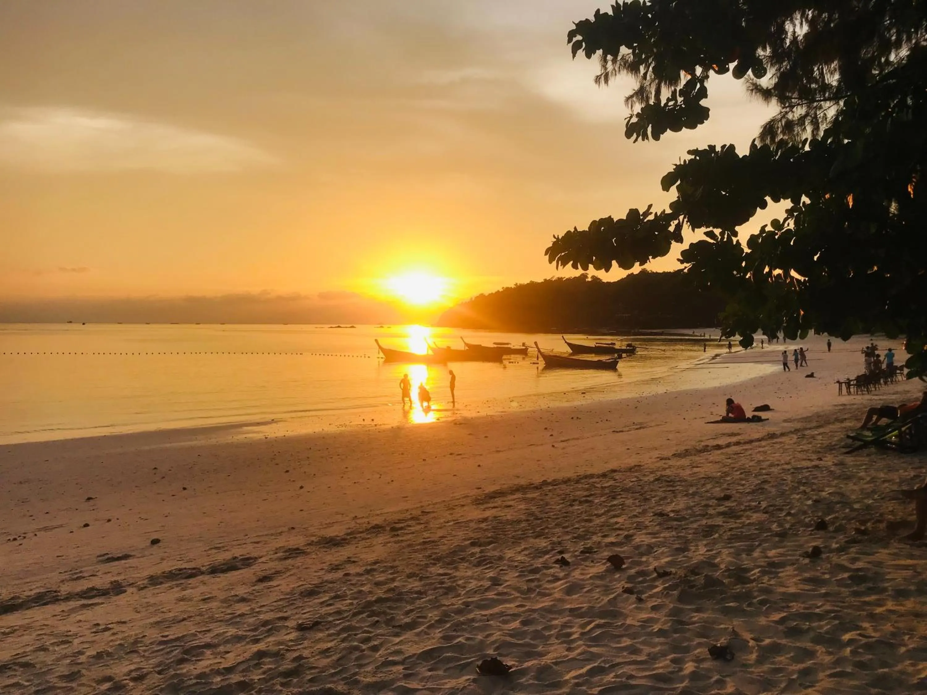 Sunset in Lipe Garden Beach Resort