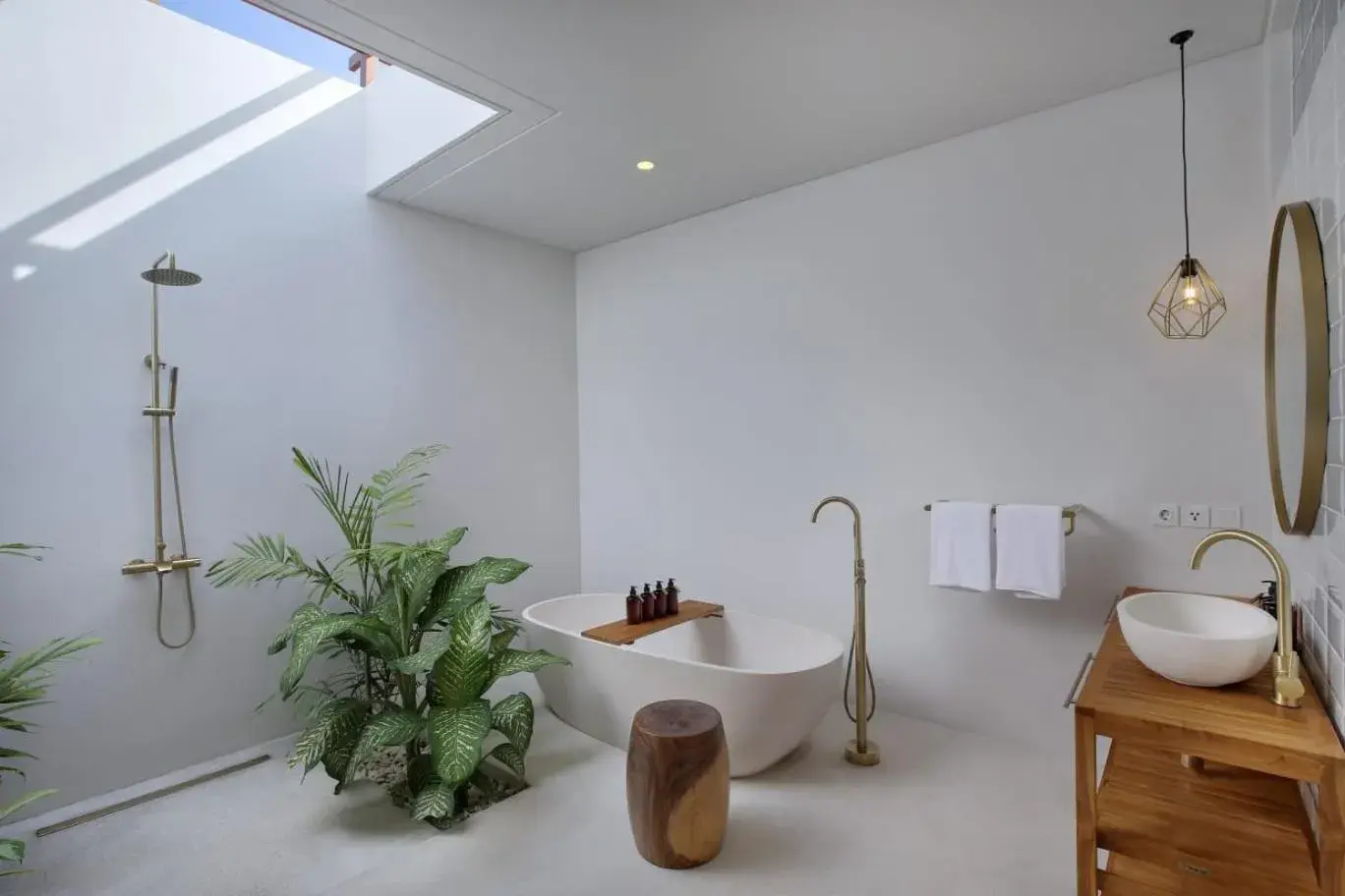 Villa with Private Pool in Adults-Only Luxury Studio Private Pool & Free Gym Villa with Private Pool in Adults-Only Luxury Studio Private Pool & Free Gym