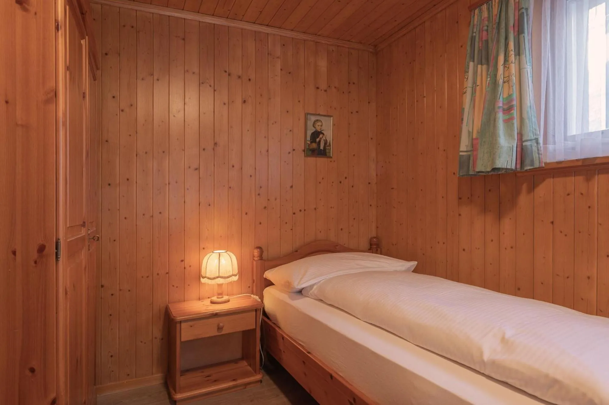 Bedroom, Bed in Apartment Jungfrau Lodge