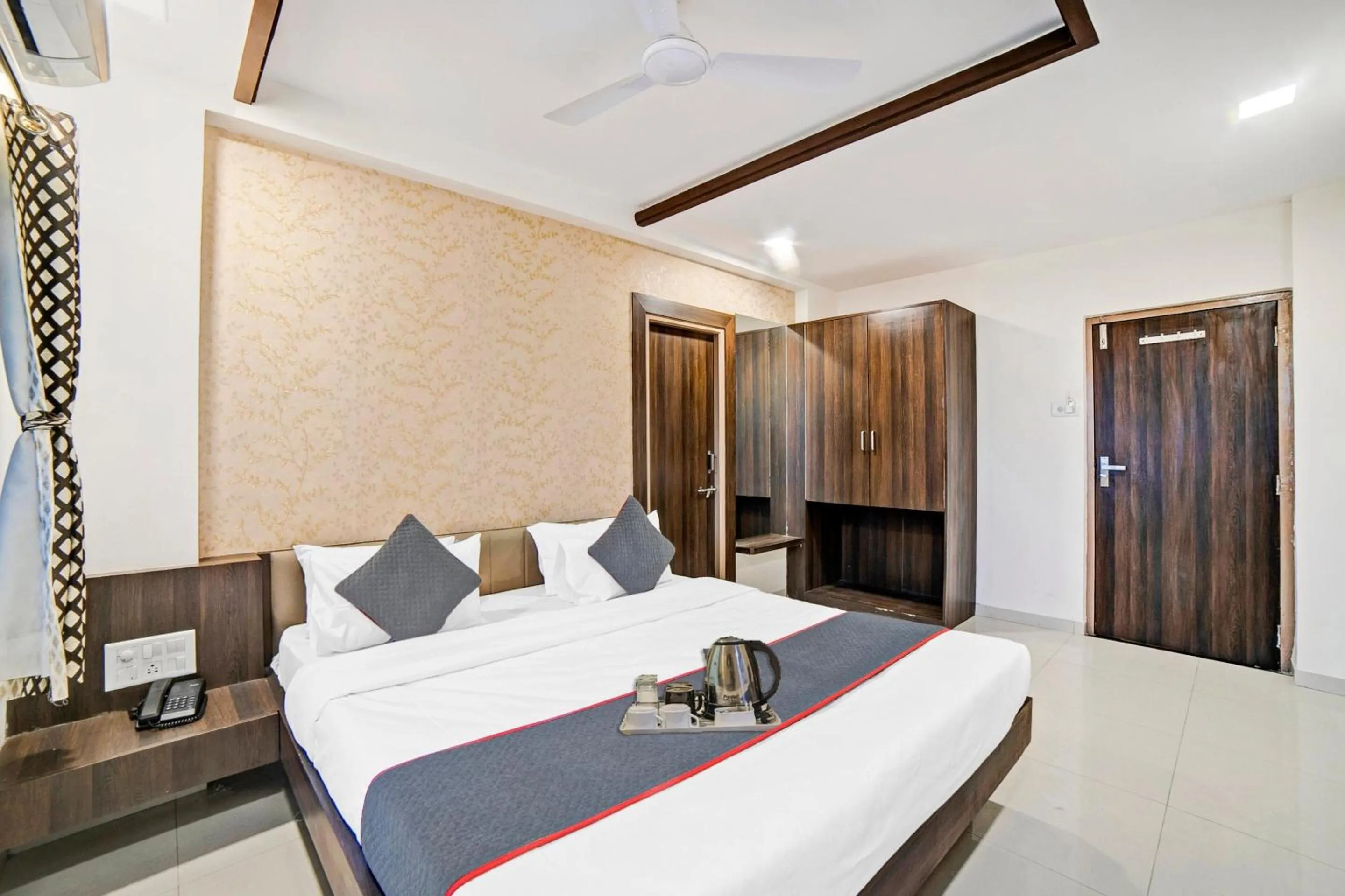 Bedroom in Super Townhouse Tulip