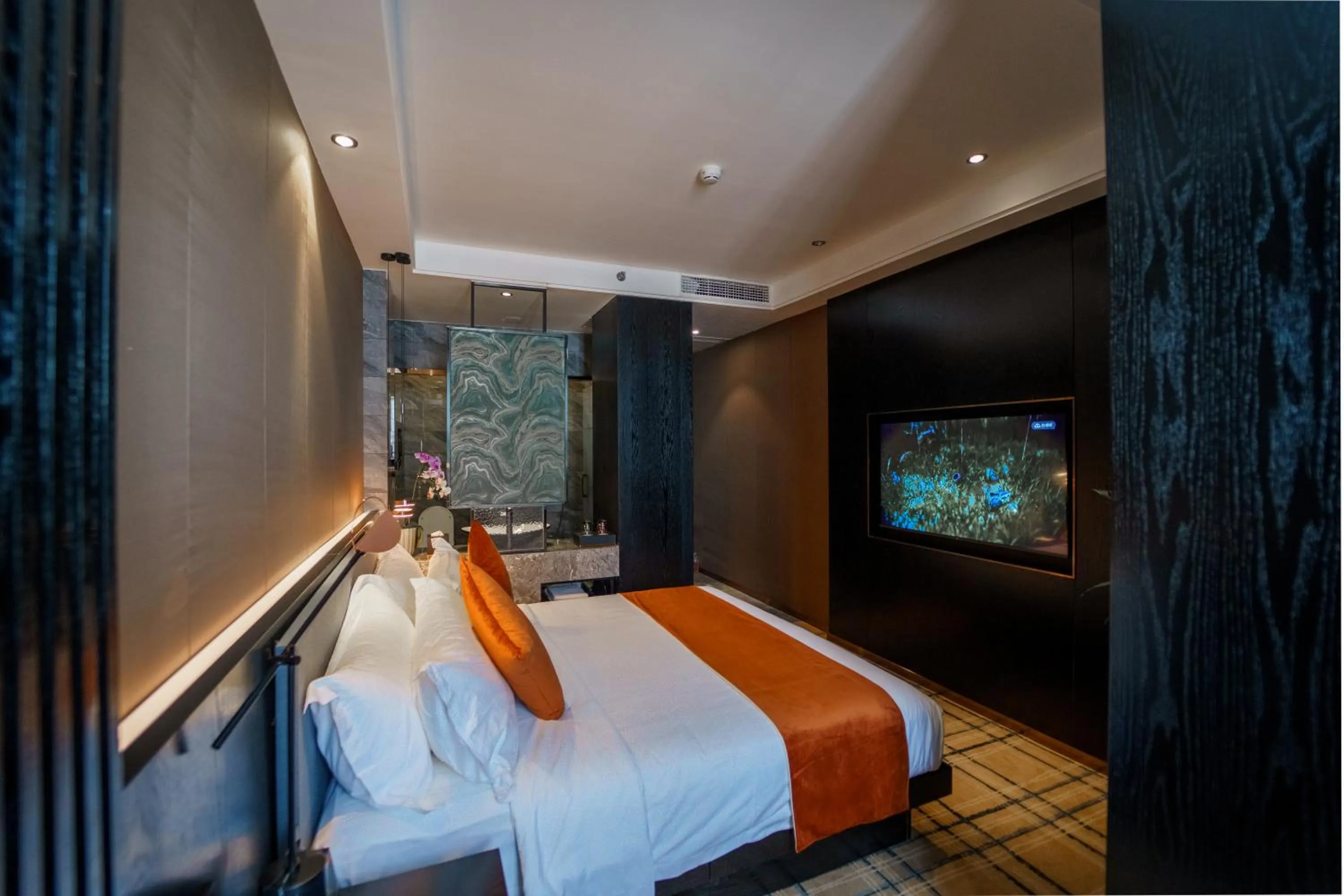 Photo of the whole room, Bed in OCEAN HOTEL