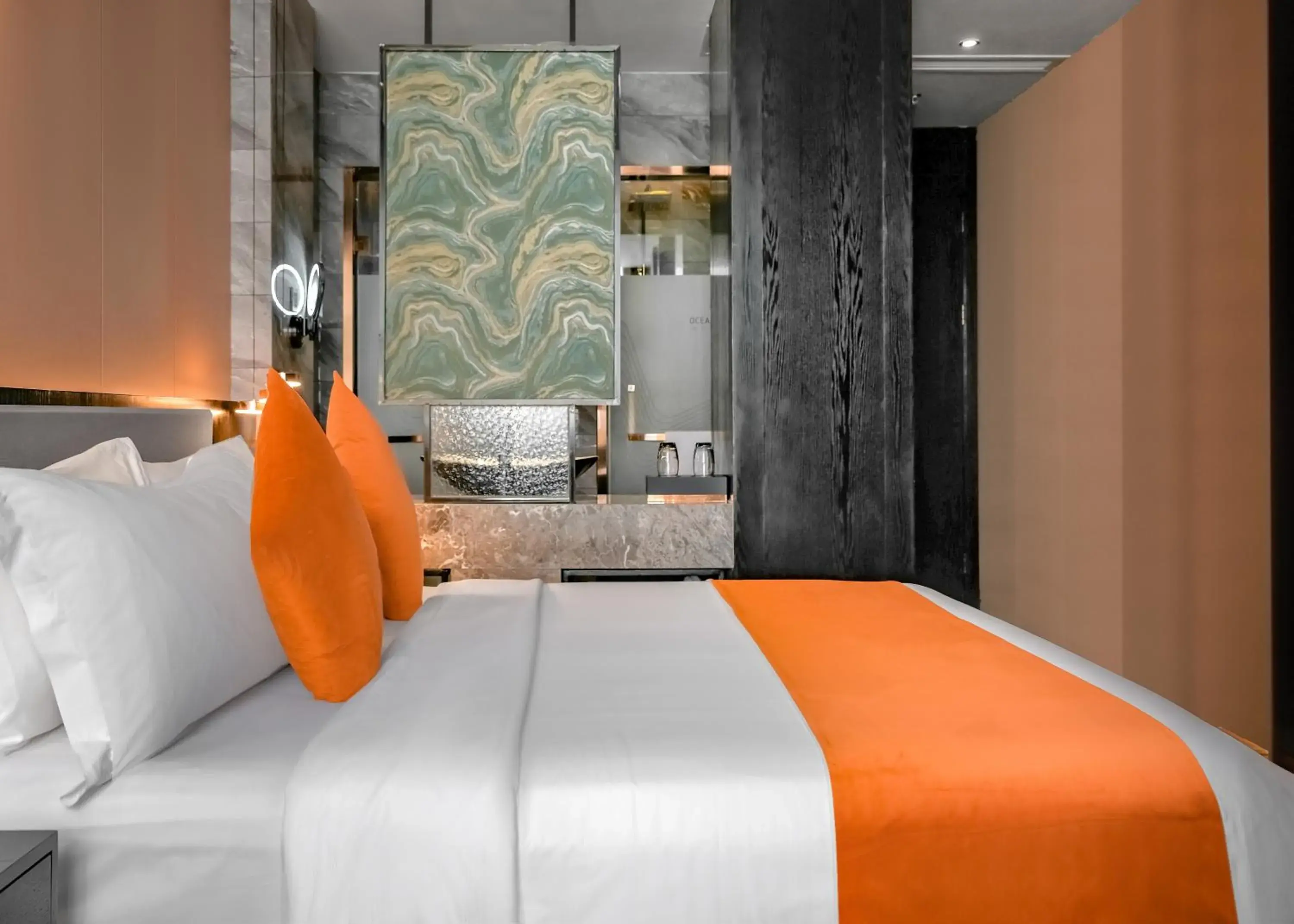 Standard King Room in OCEAN HOTEL Standard King Room in OCEAN HOTEL