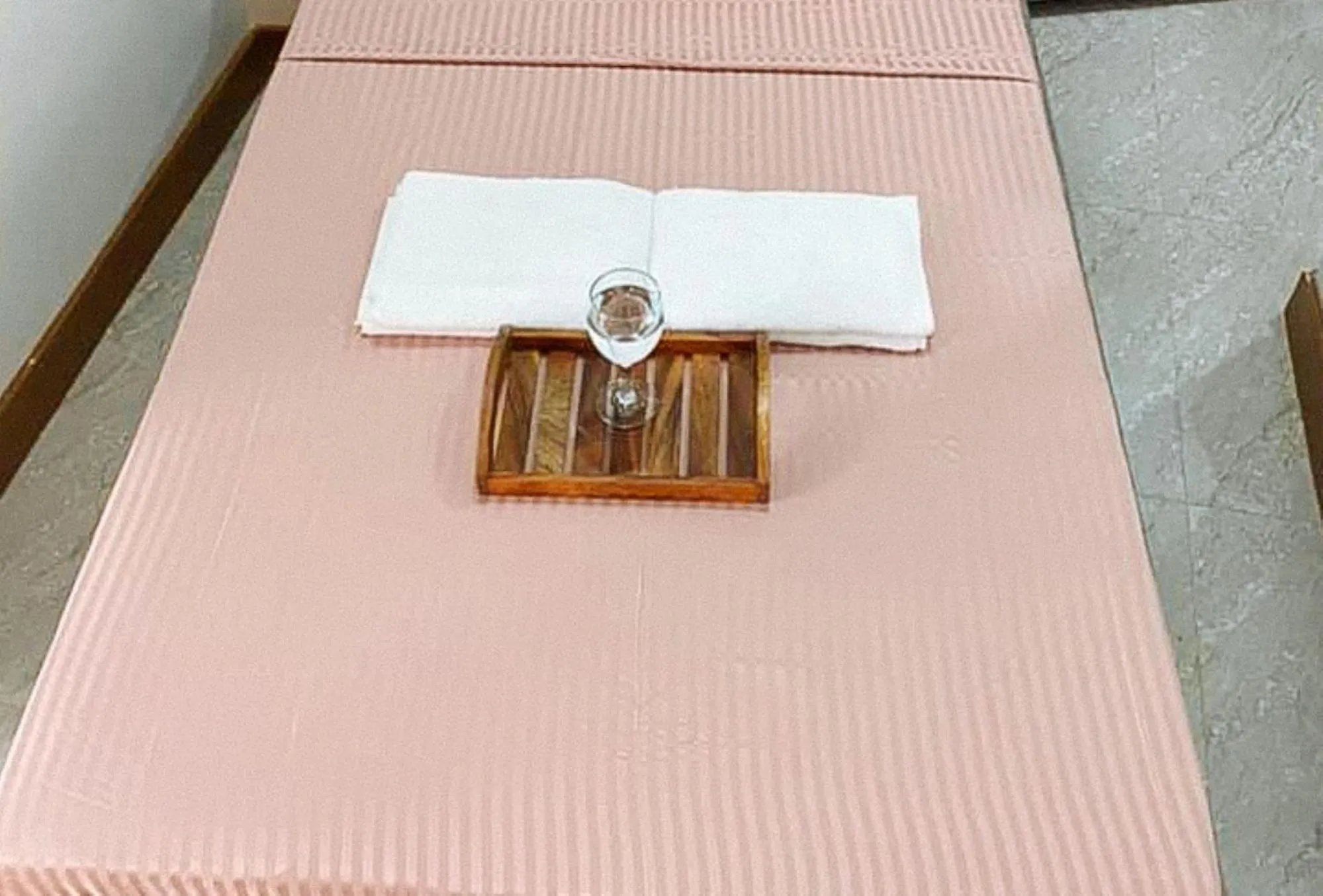 Bed in Leonila's Travellers Inn