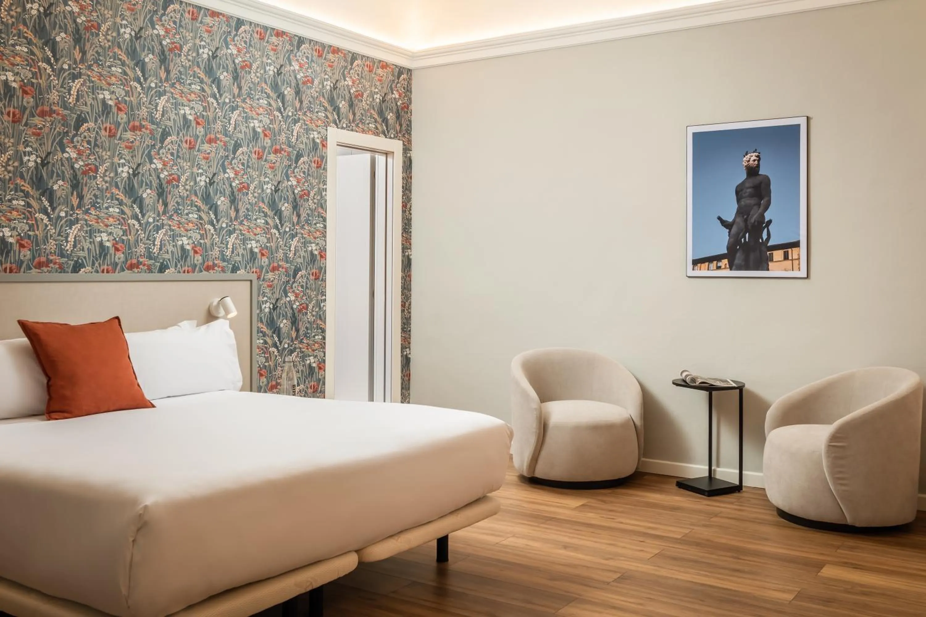 Bed in BYPILLOW Goldoni