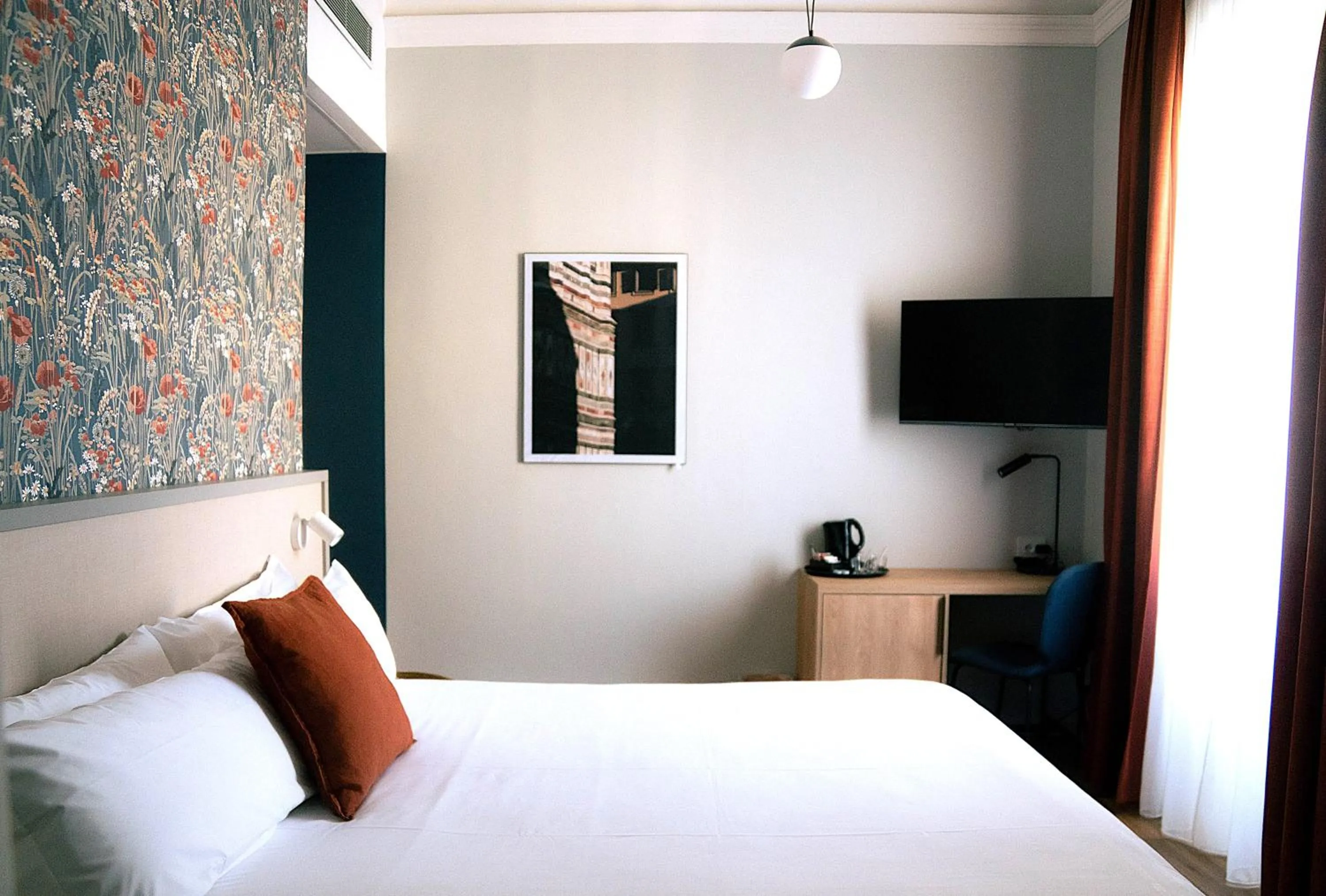 internet, Bed in BYPILLOW Goldoni