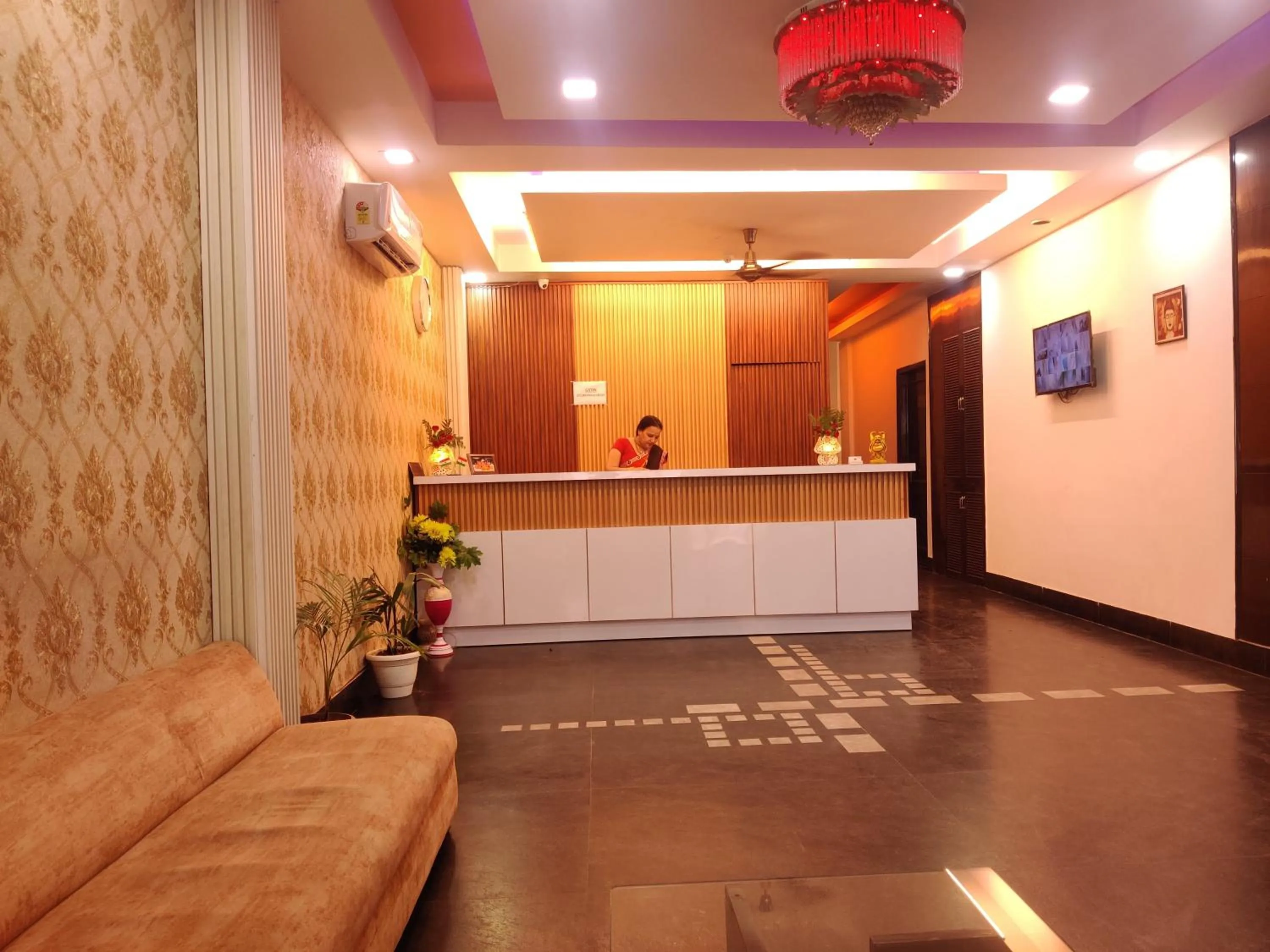 Lobby or reception in Hotel Delhi Airport Plaza IGI Airport , Free Airport Pickup