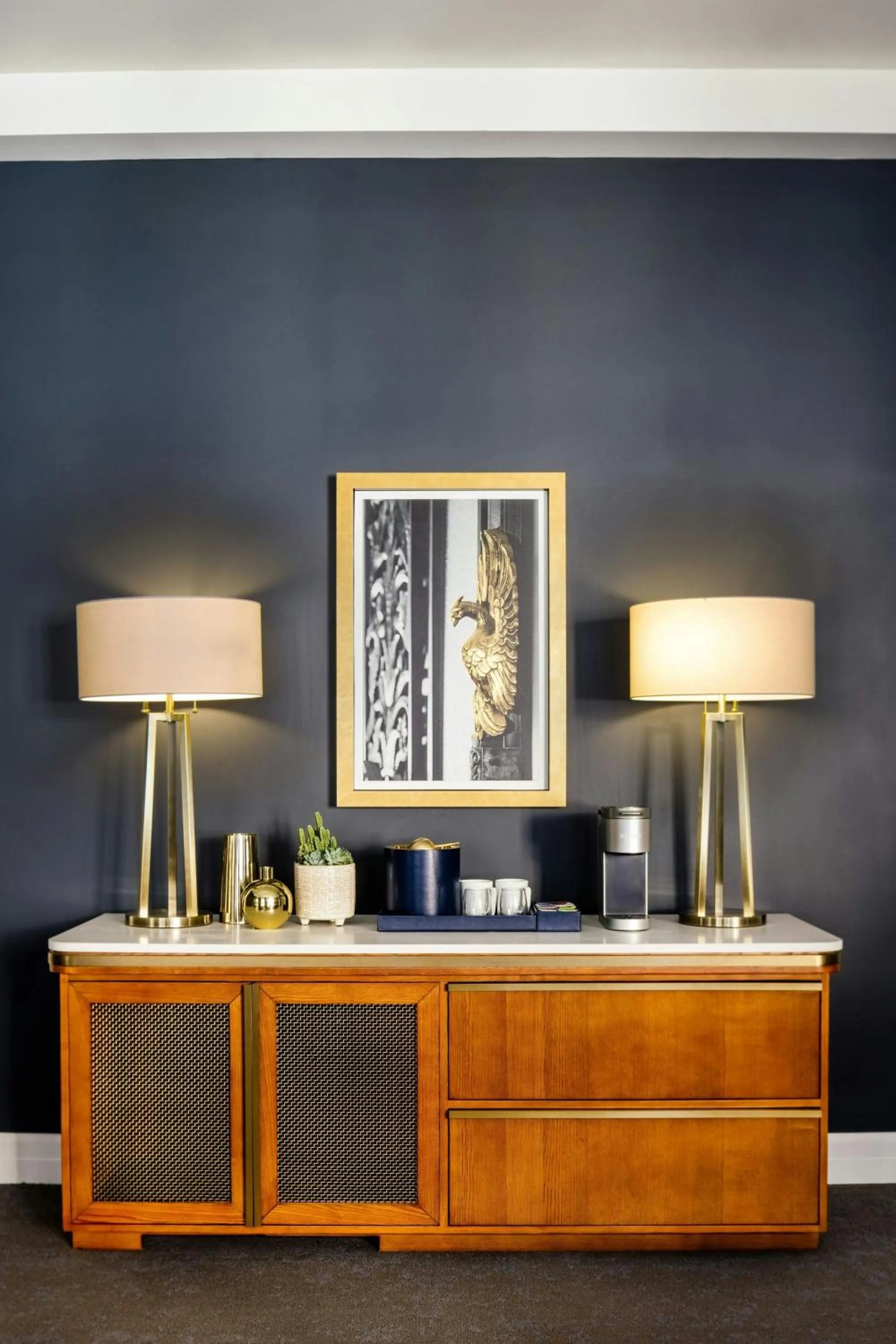 Lounge or bar in The National, Autograph Collection