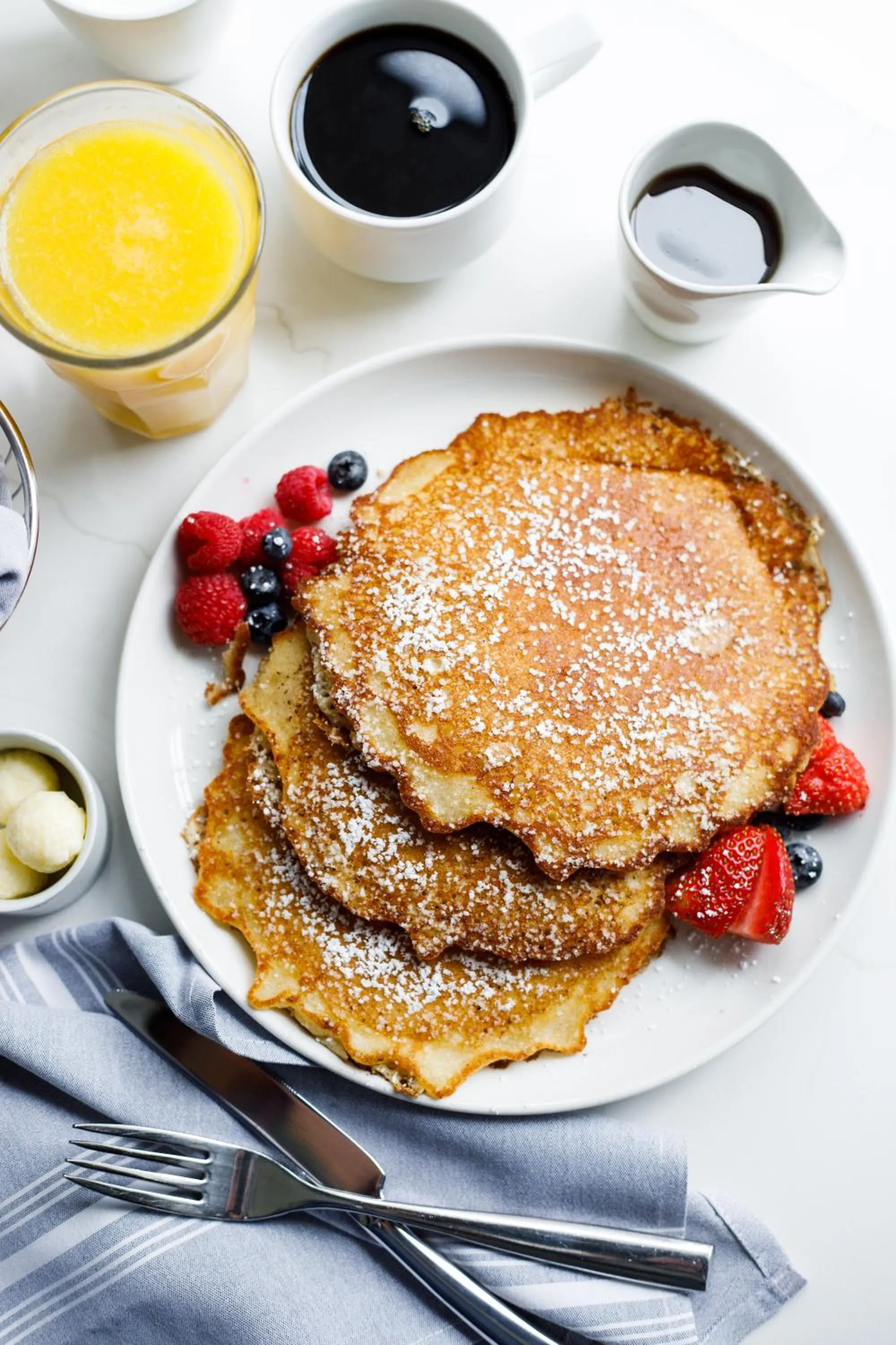 Breakfast in The National, Autograph Collection