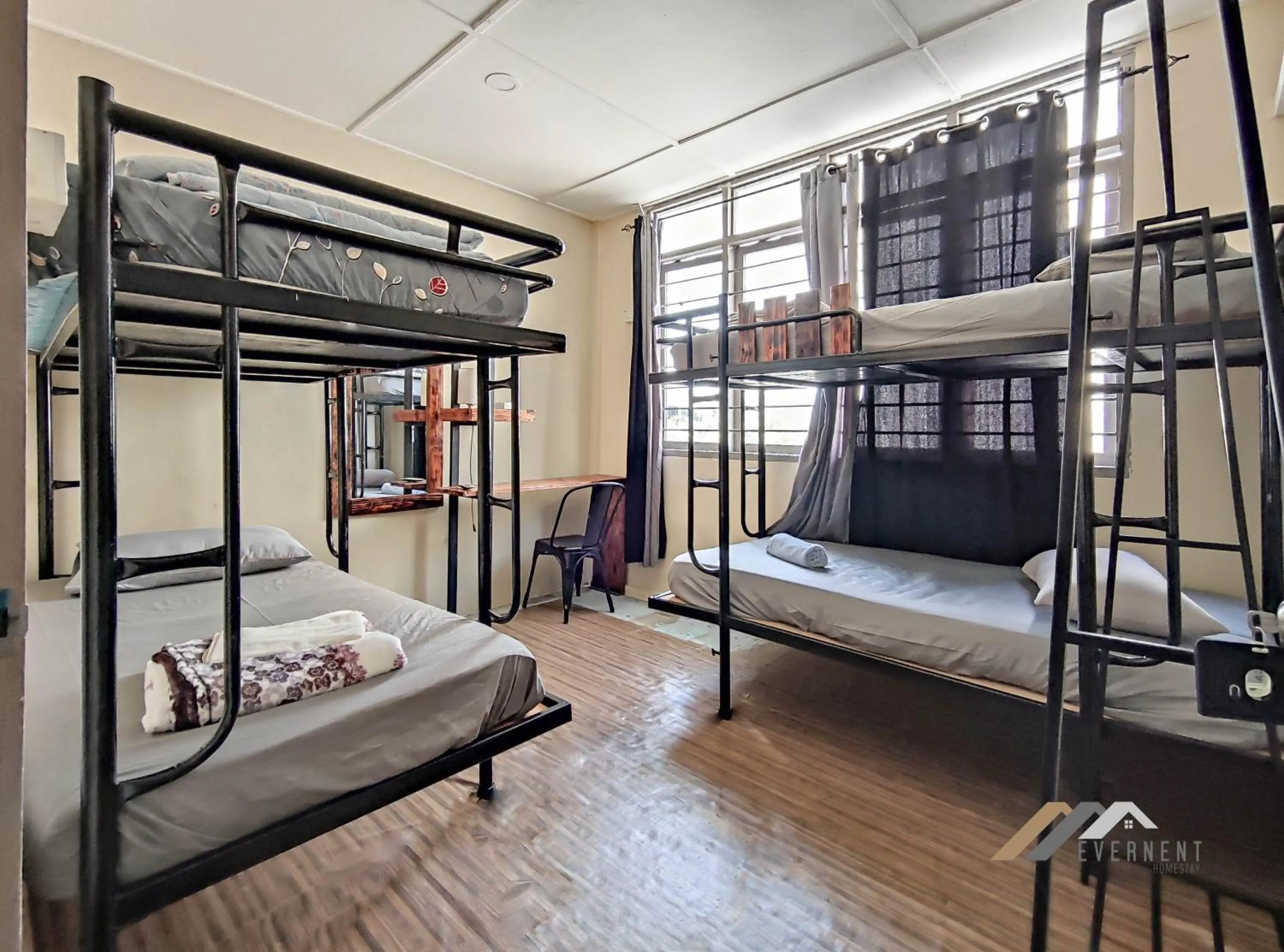 Bed in Permaisuri Homestay by Evernent