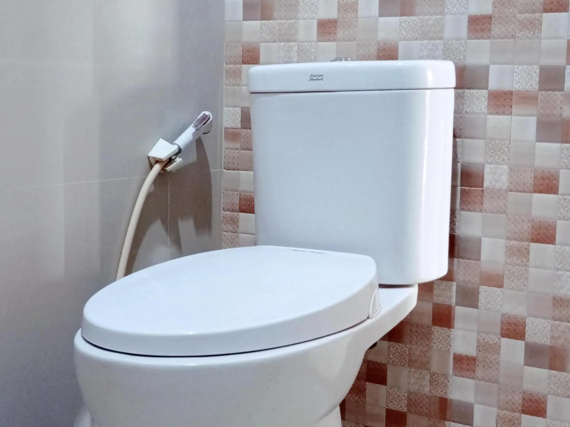 Bathroom in RedDoorz Syariah Near Danau Tes Bengkulu