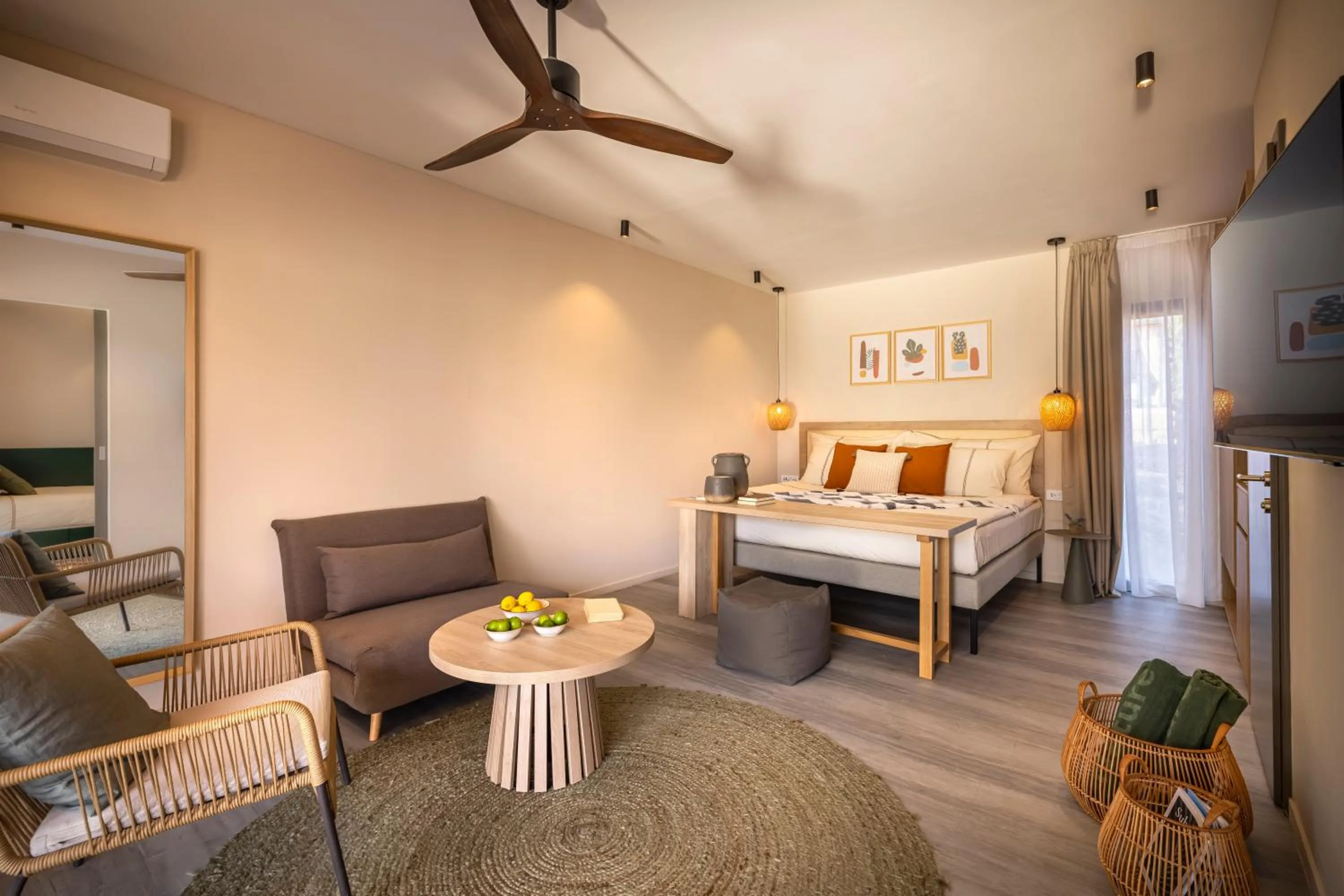 Seating area, Bed in Valamar Amicor Resort