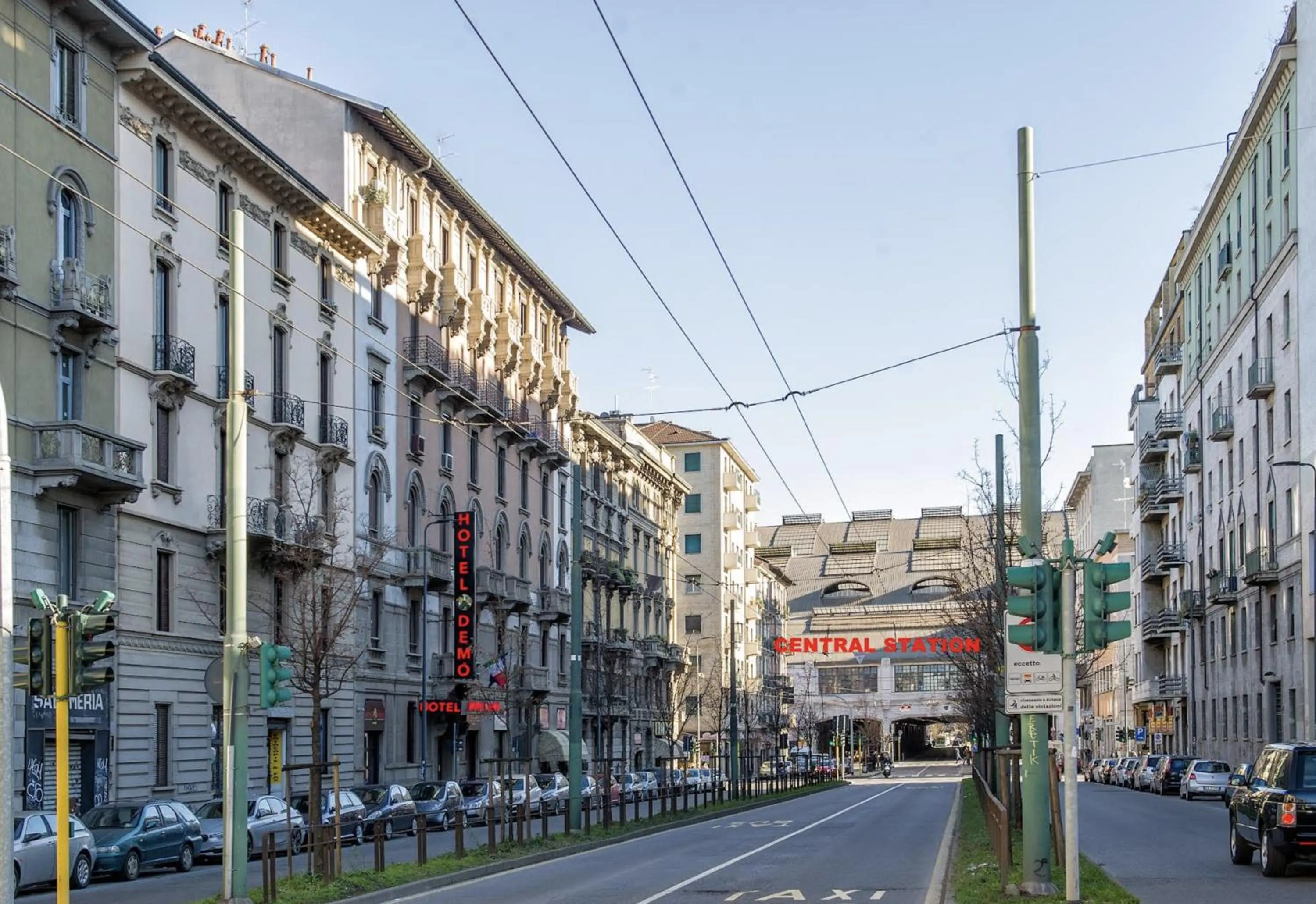 Property building in Hotel Demo'