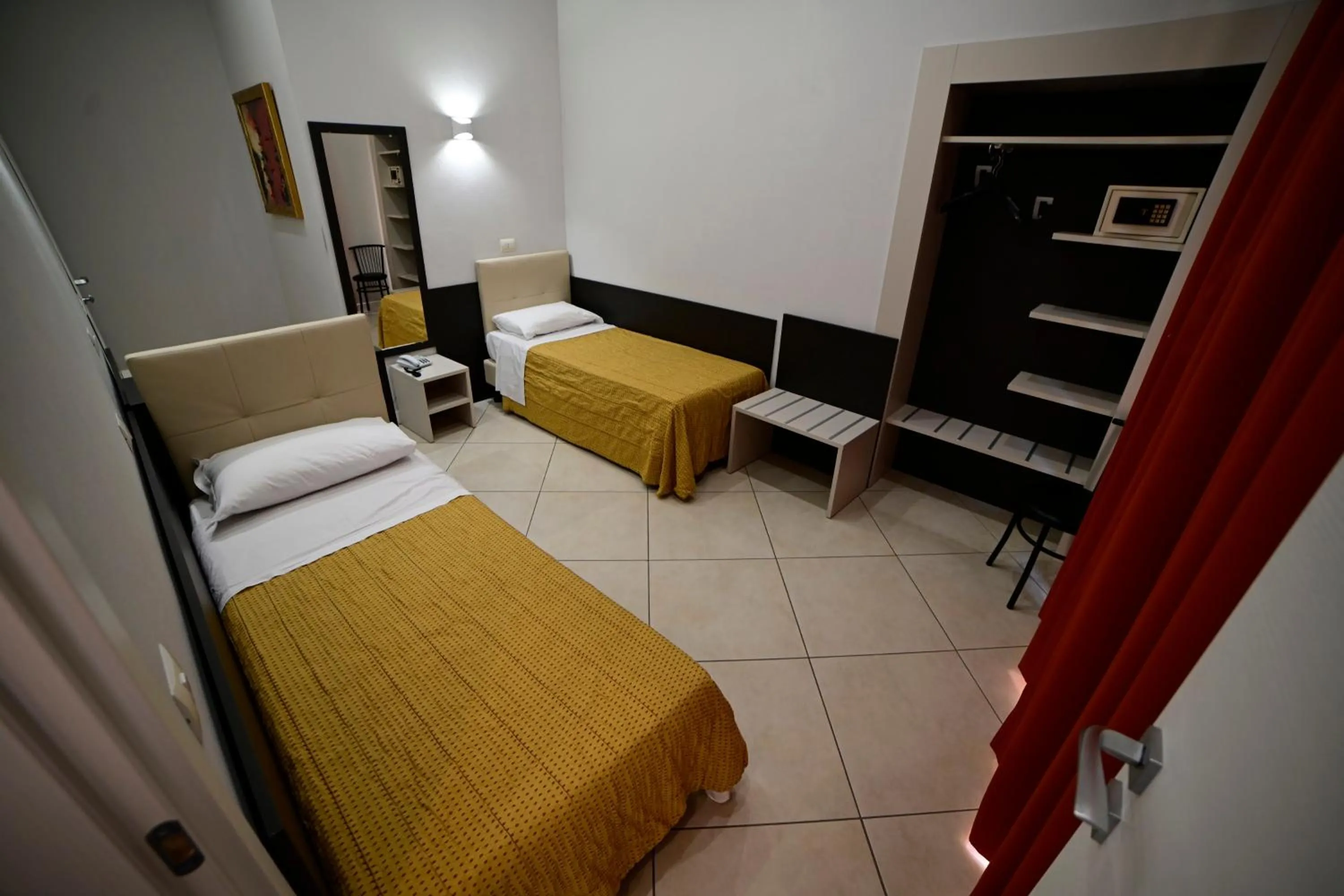 Bedroom, Bed in Hotel Demo'