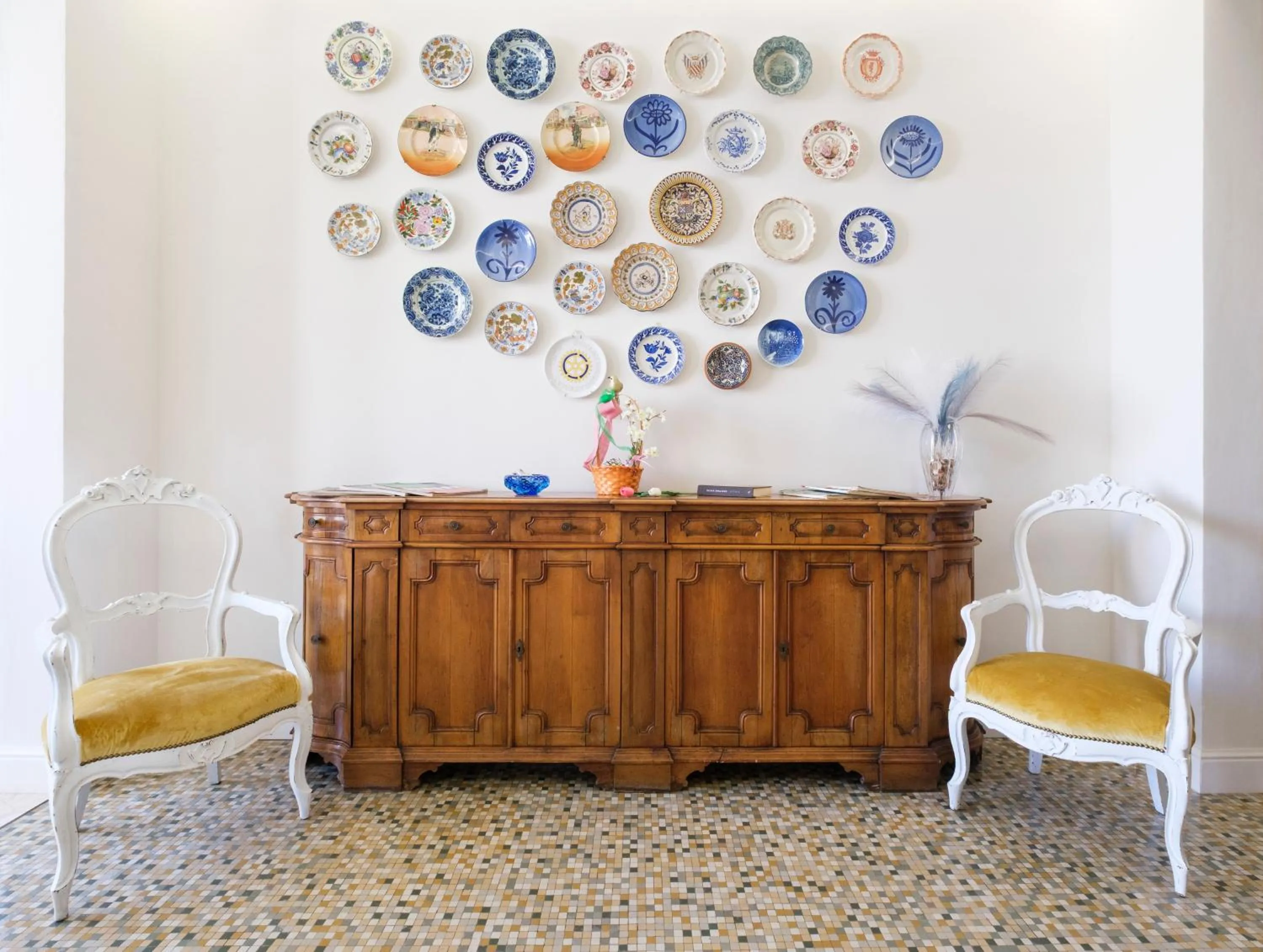 Lobby or reception in Kemani Villa Sara - Boutique Guest House