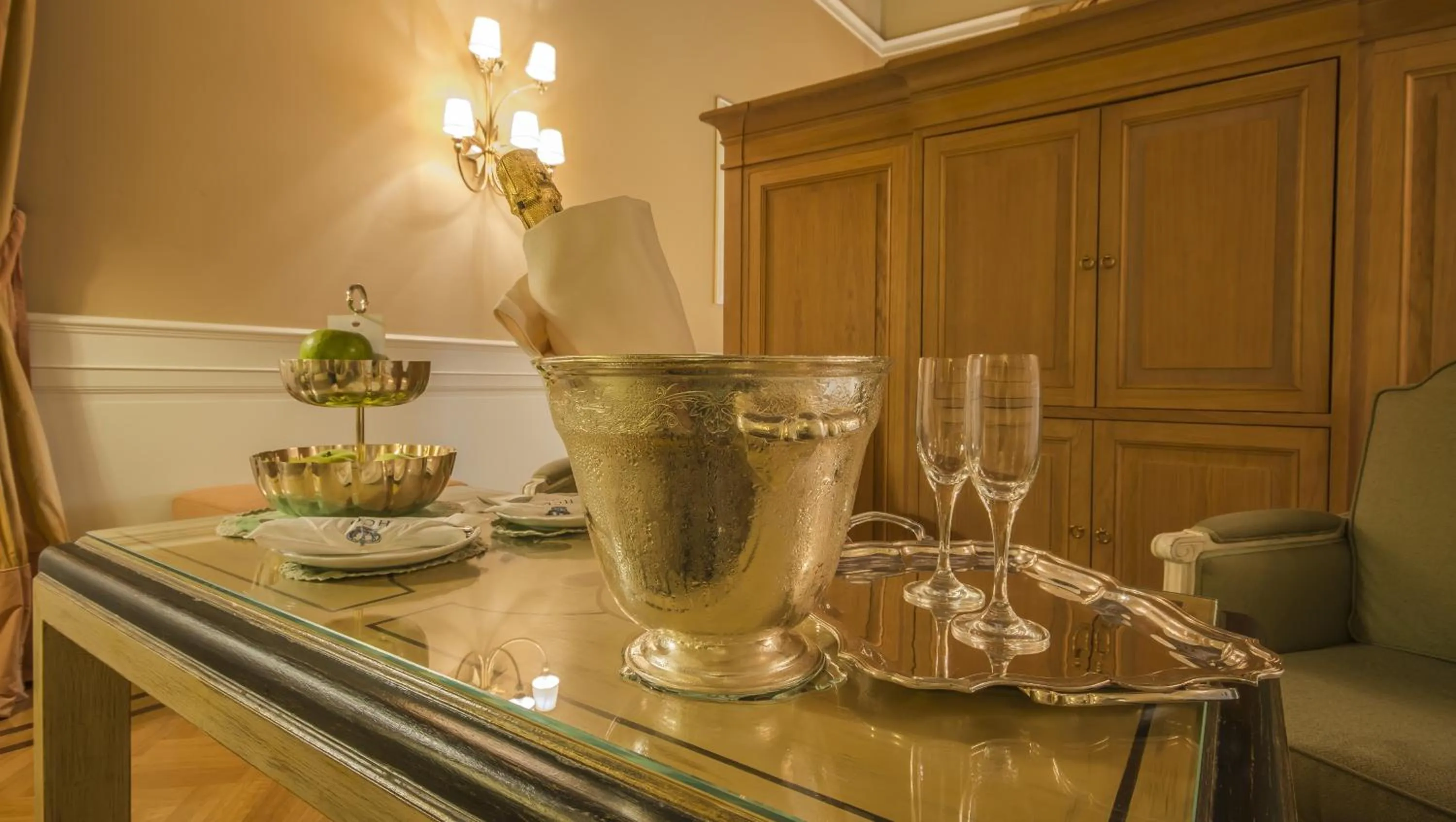 Living room in Hotel Corona d'Oro 1890