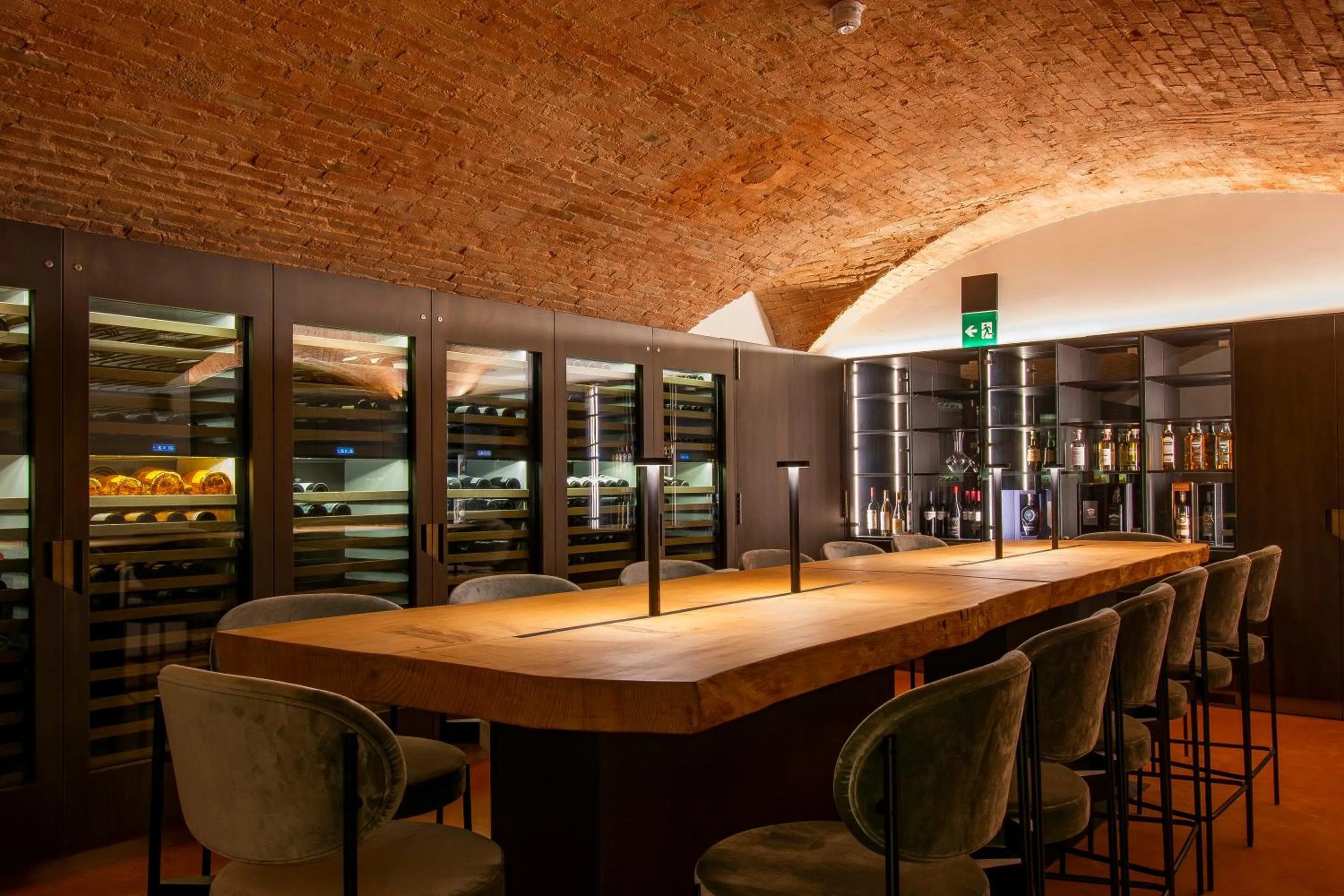 Restaurant/places to eat in Hotel Corona d'Oro 1890