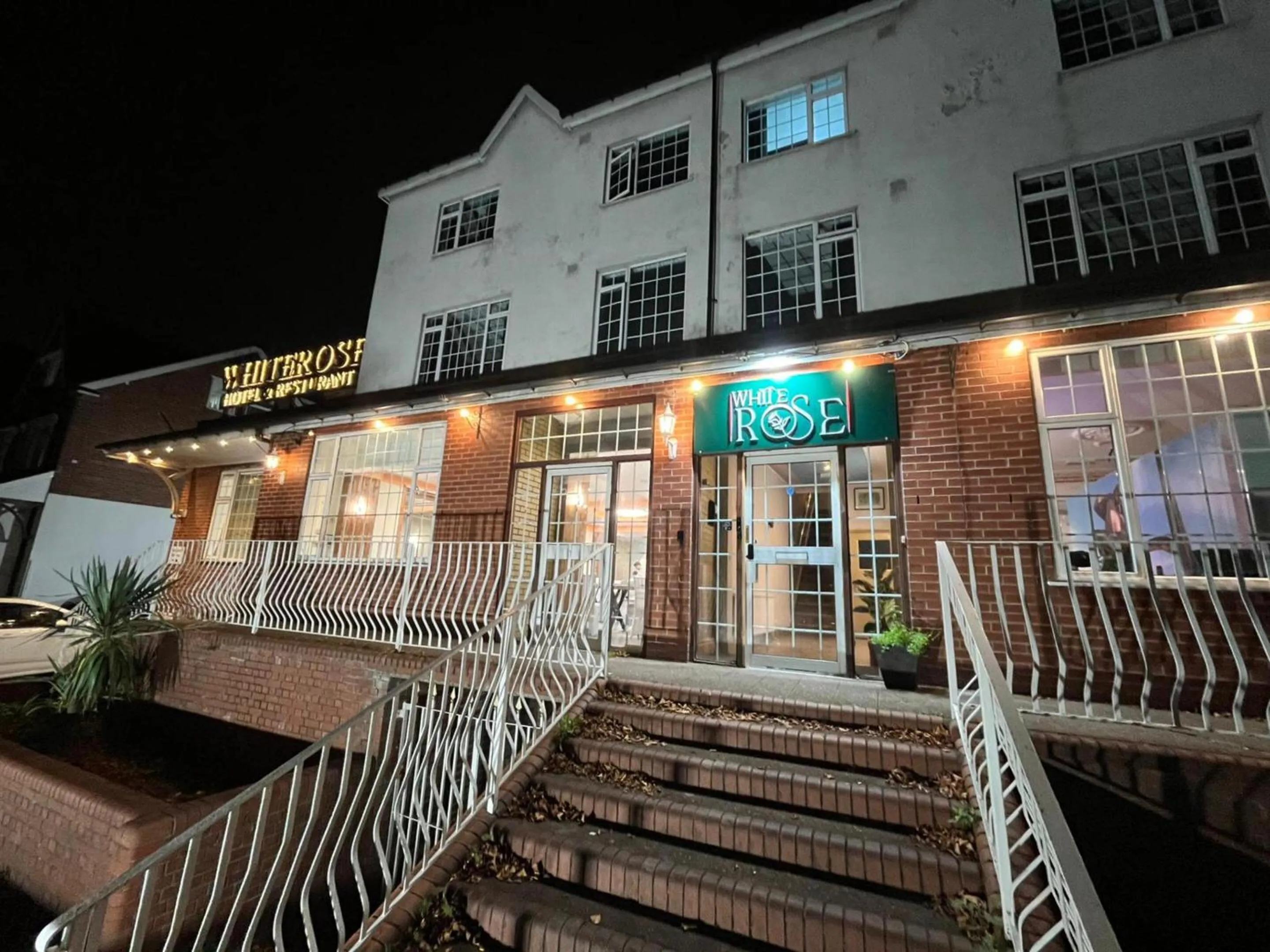 Facade/entrance in White Rose Hotel and Restaurant