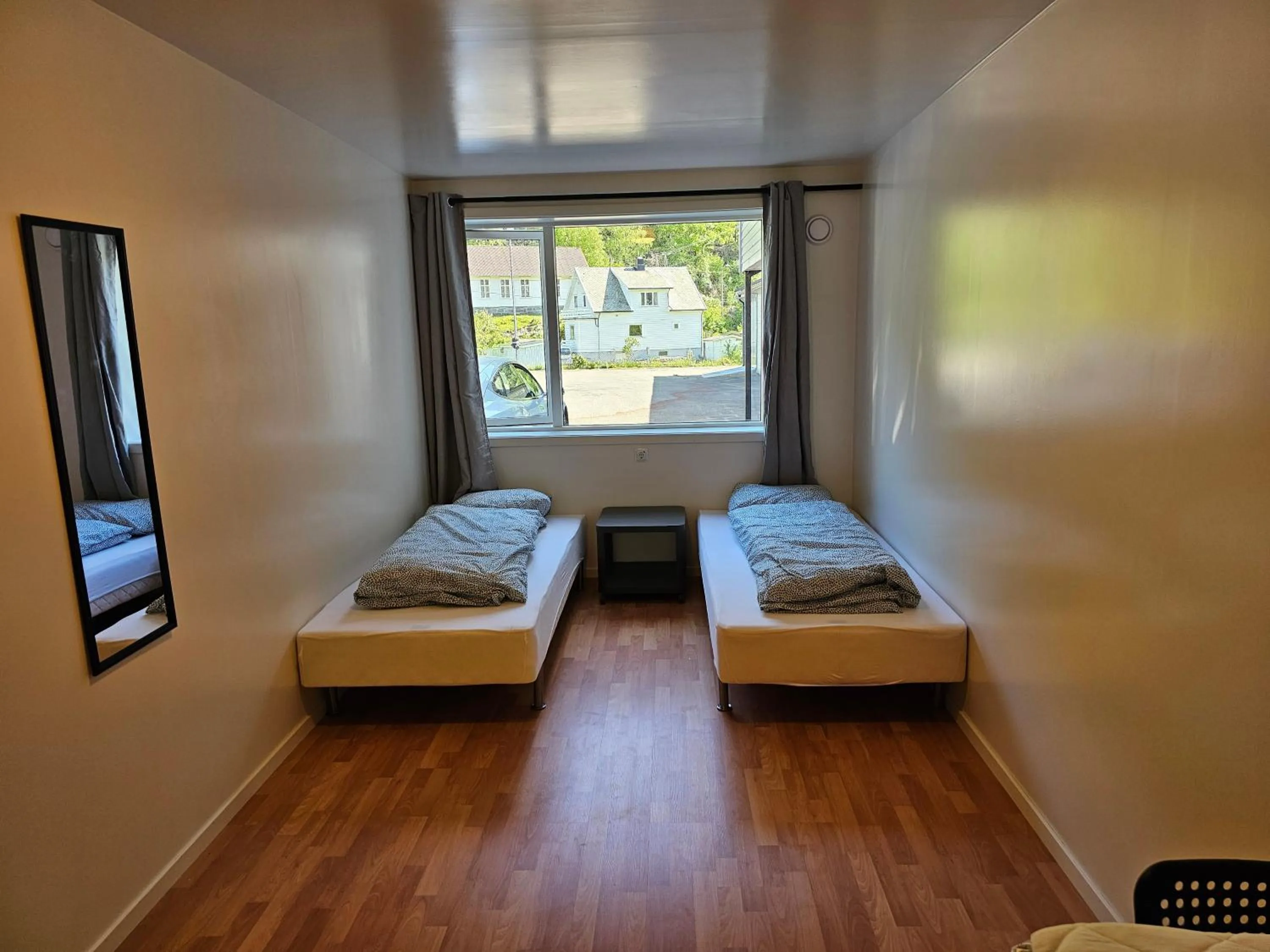 Brufjell Hostel & Parking