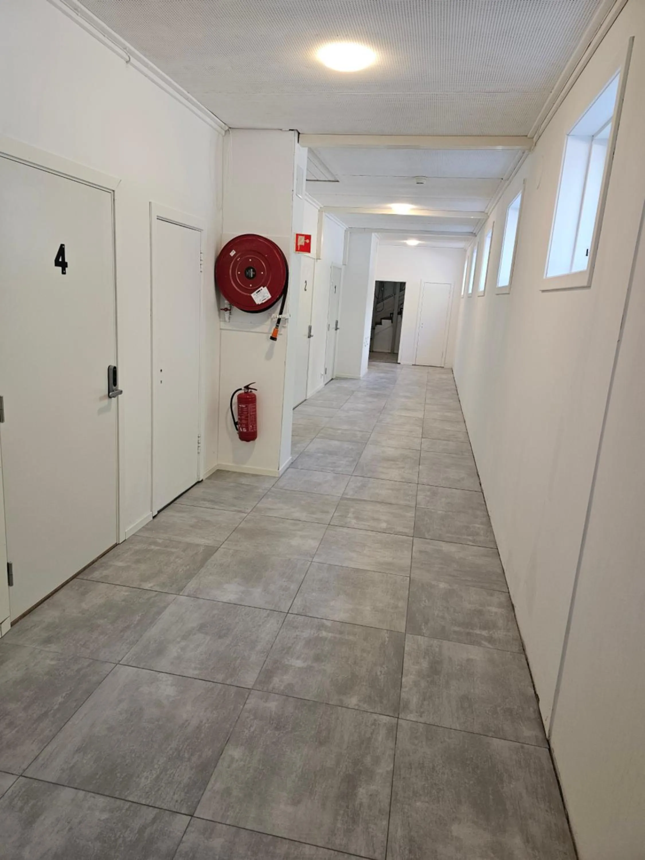 Brufjell Hostel & Parking