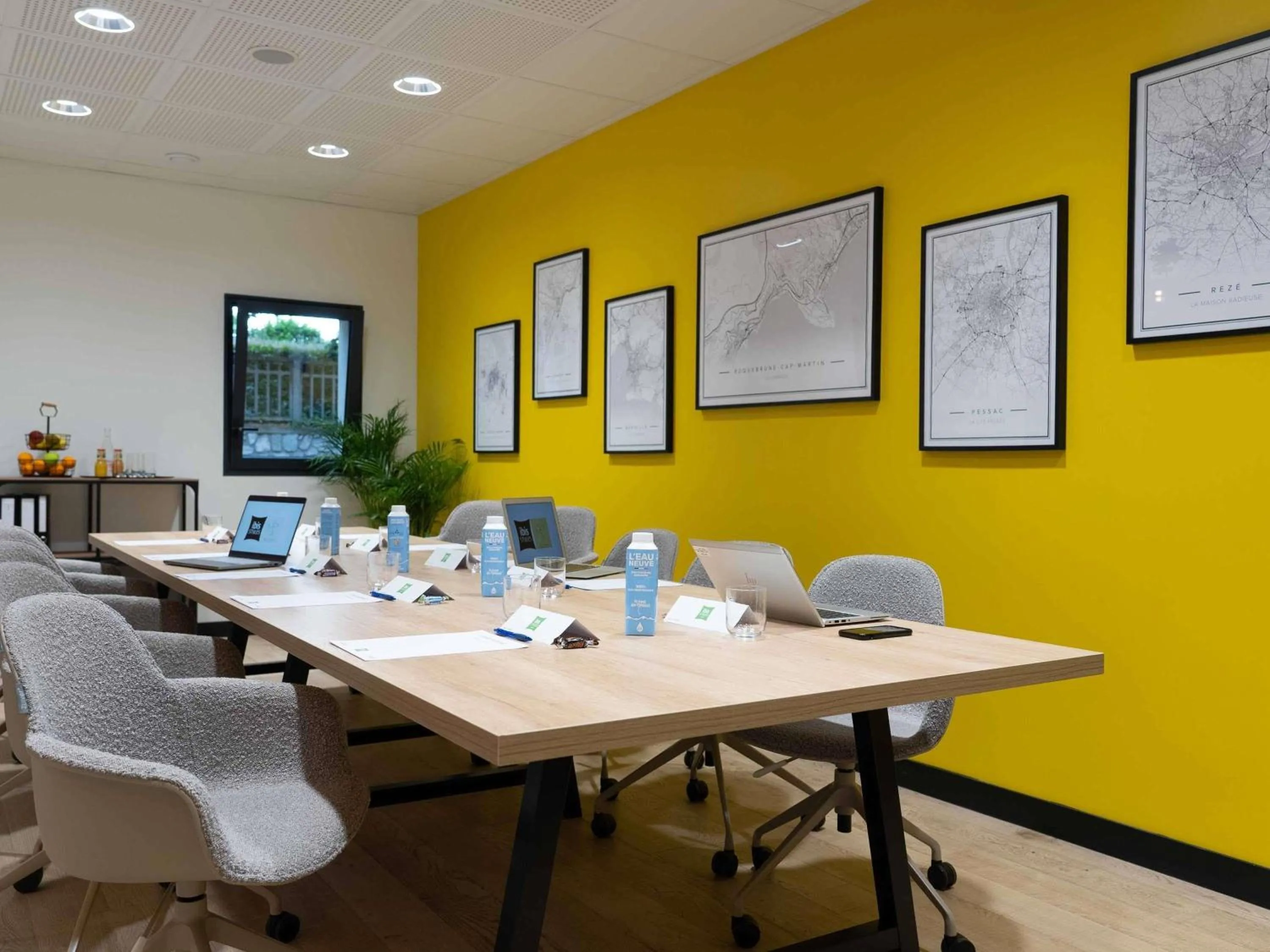 Meeting/conference room in ibis Styles Dreux Centre Gare