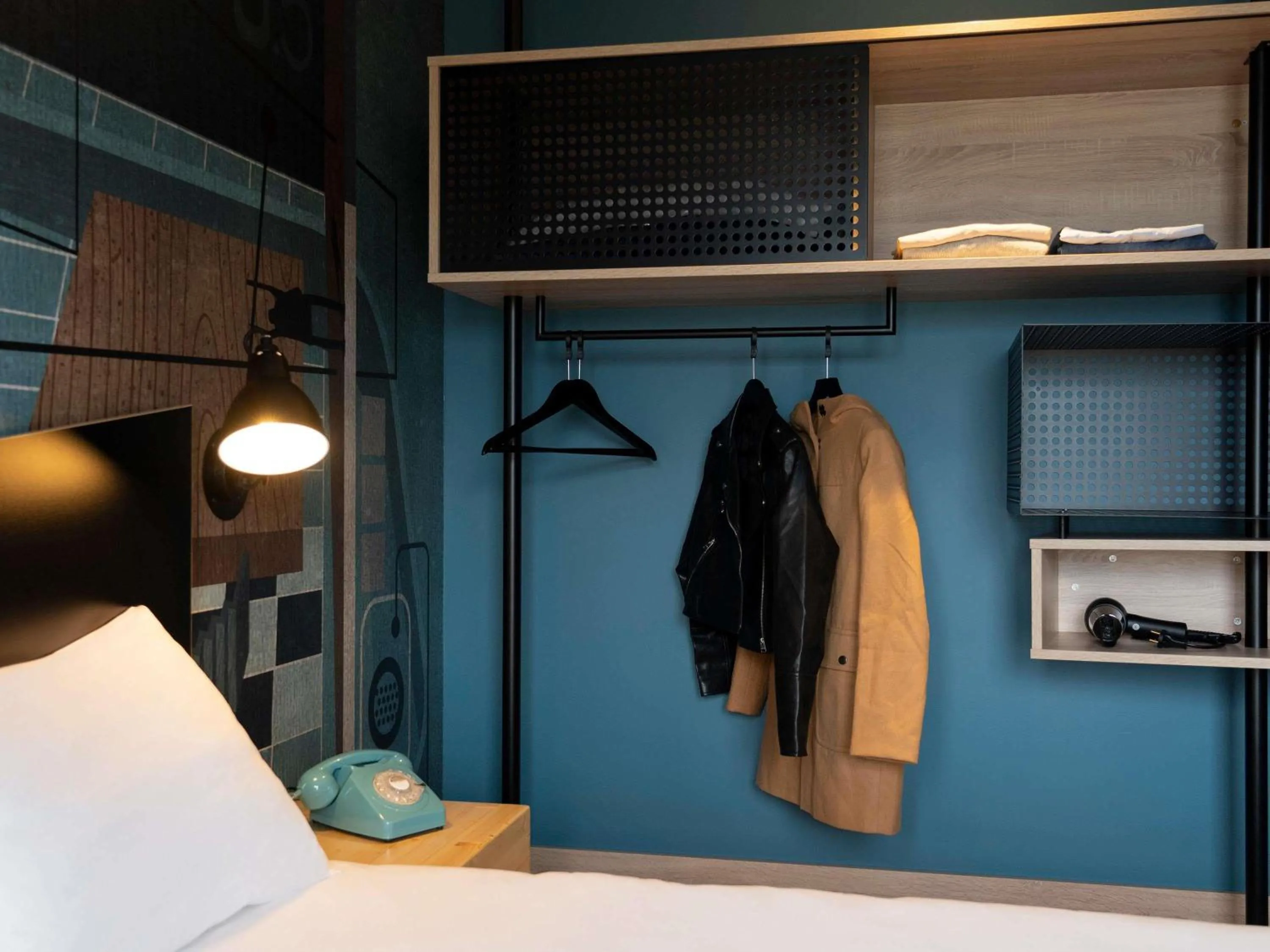 Bedroom in ibis Styles Dreux Centre Gare