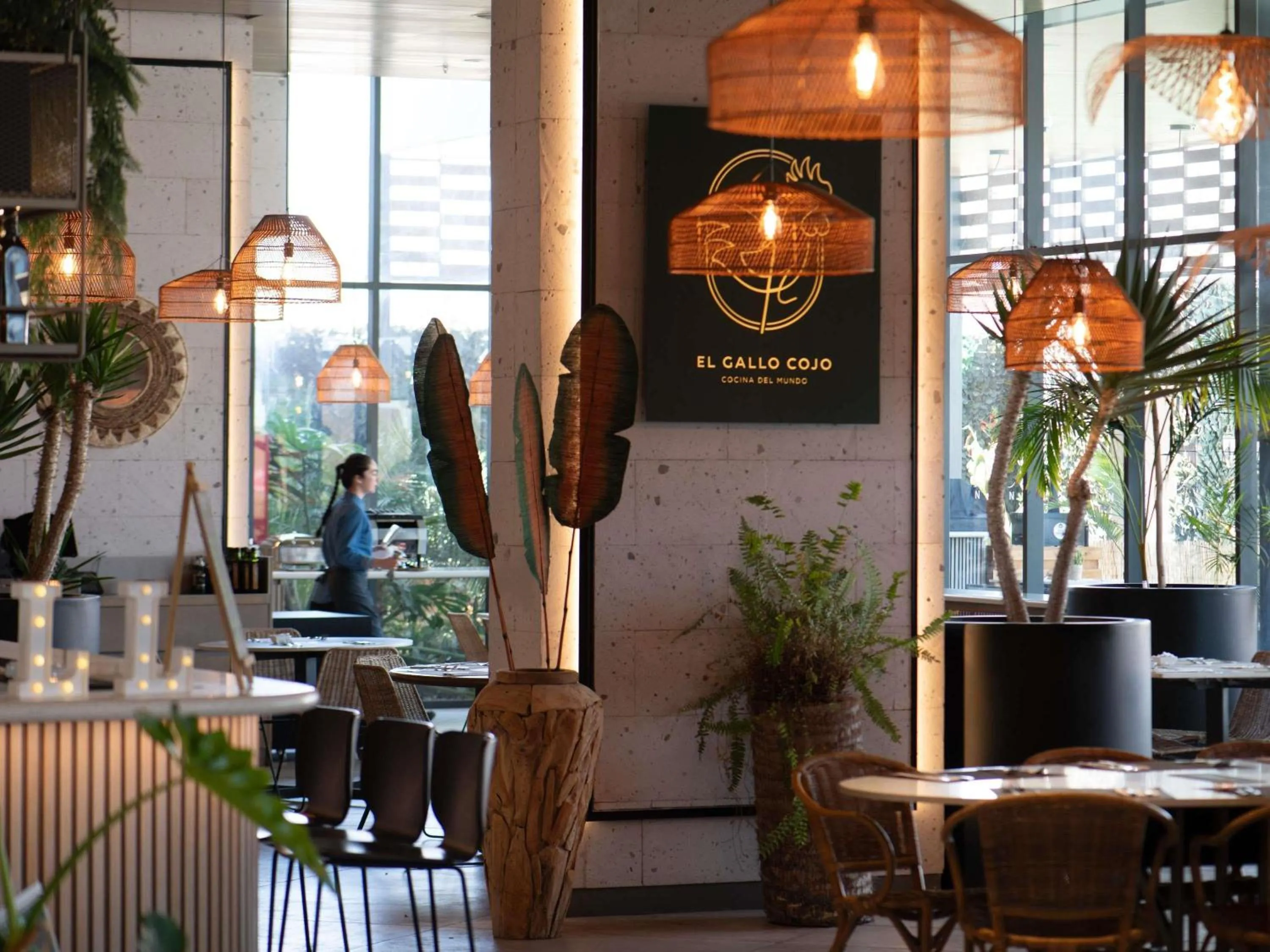 Restaurant/places to eat in Novotel Arica