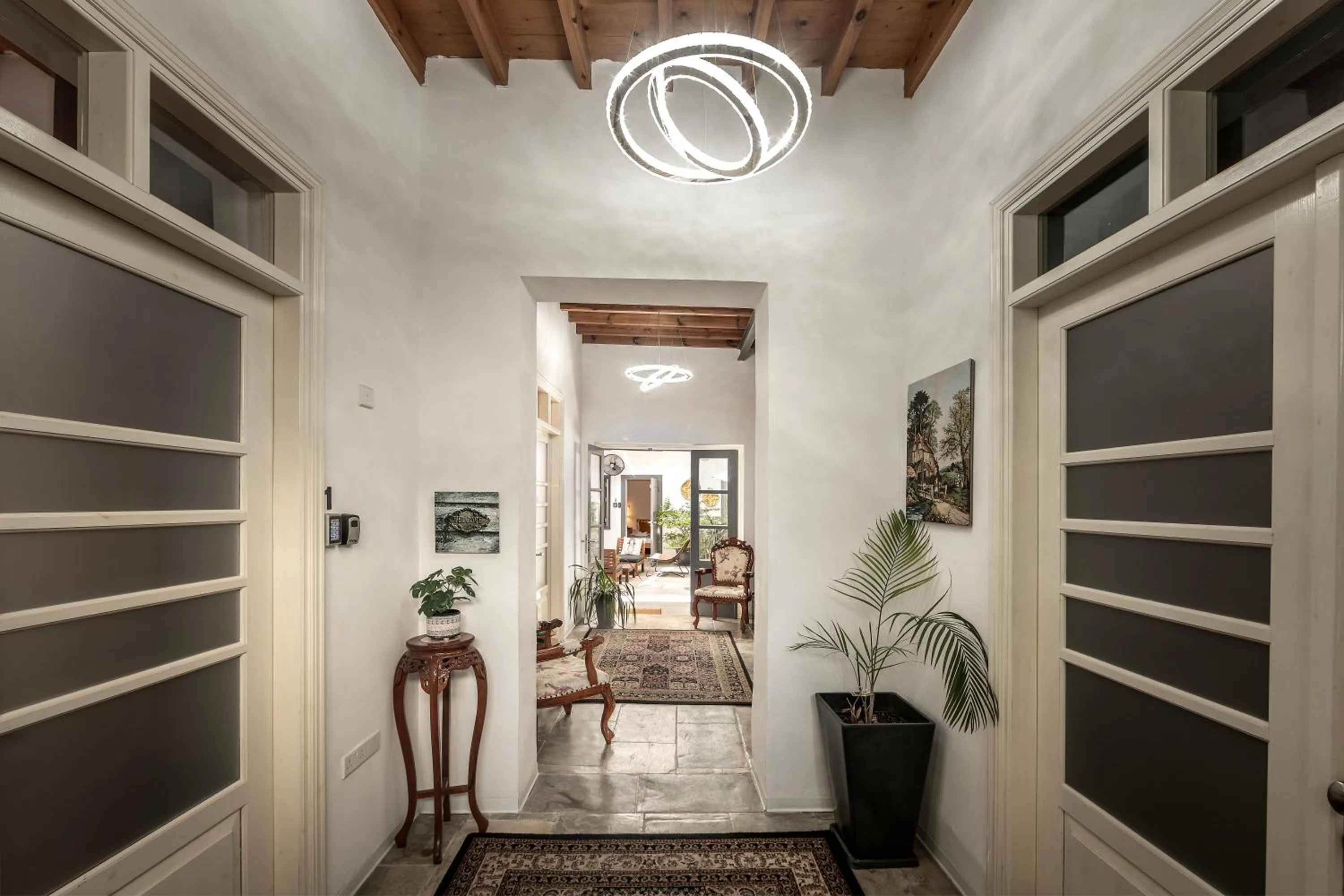 Facade/entrance in Edem Traditional House