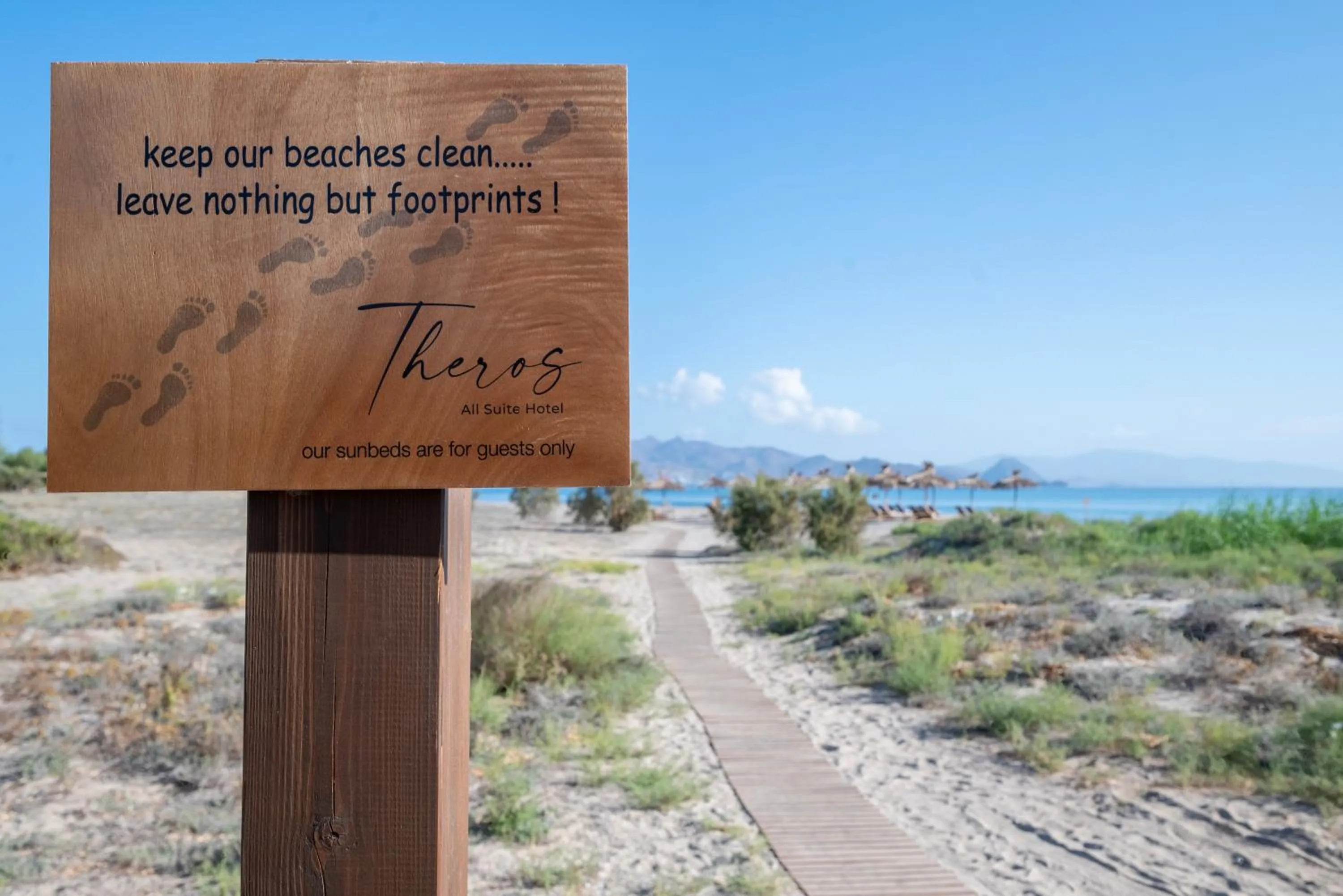Beach in Theros All Suite Hotel - Adults Only