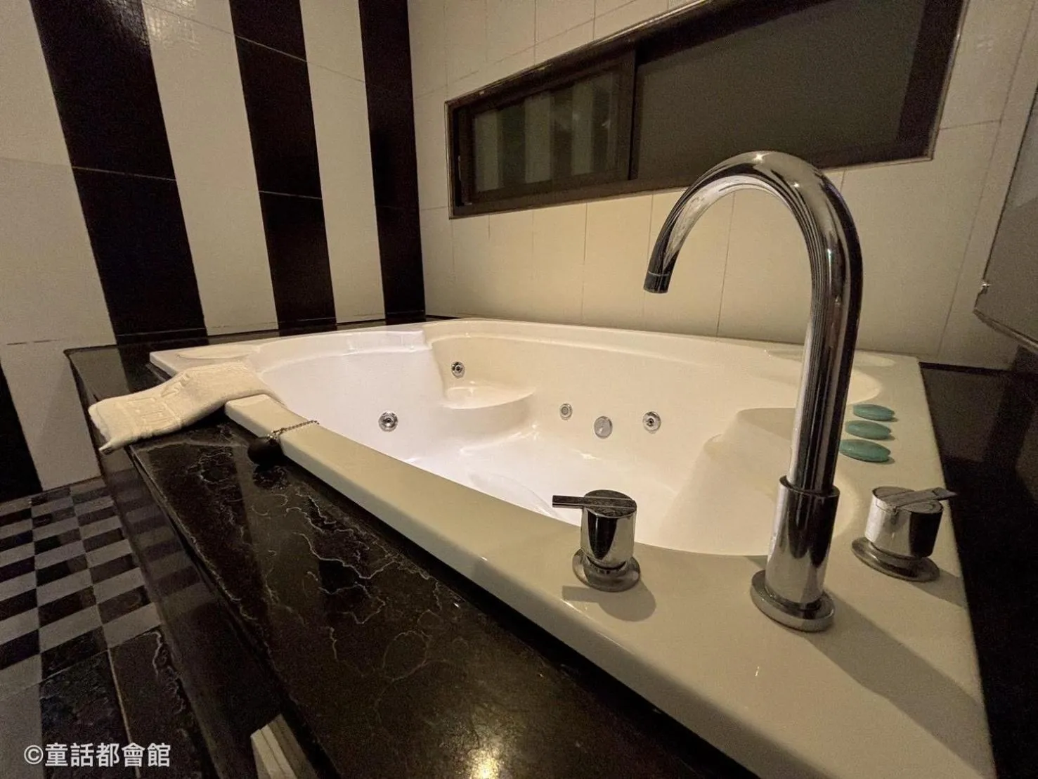 Bathroom in Fairy Tale City Motel