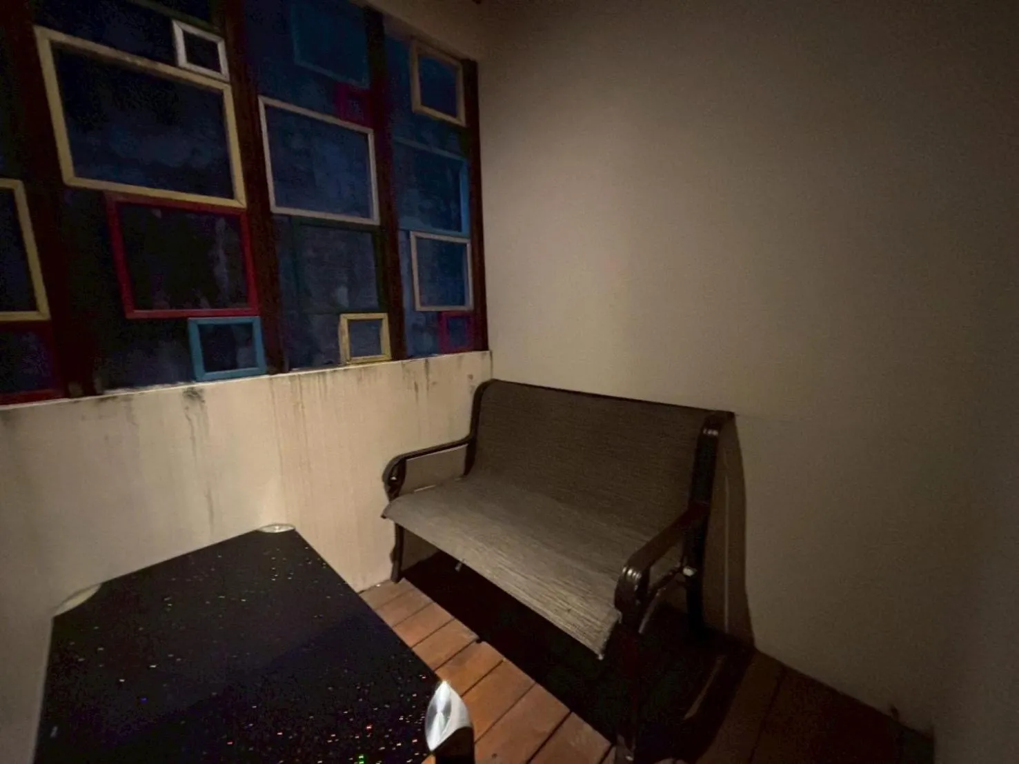 Seating area in Fairy Tale City Motel