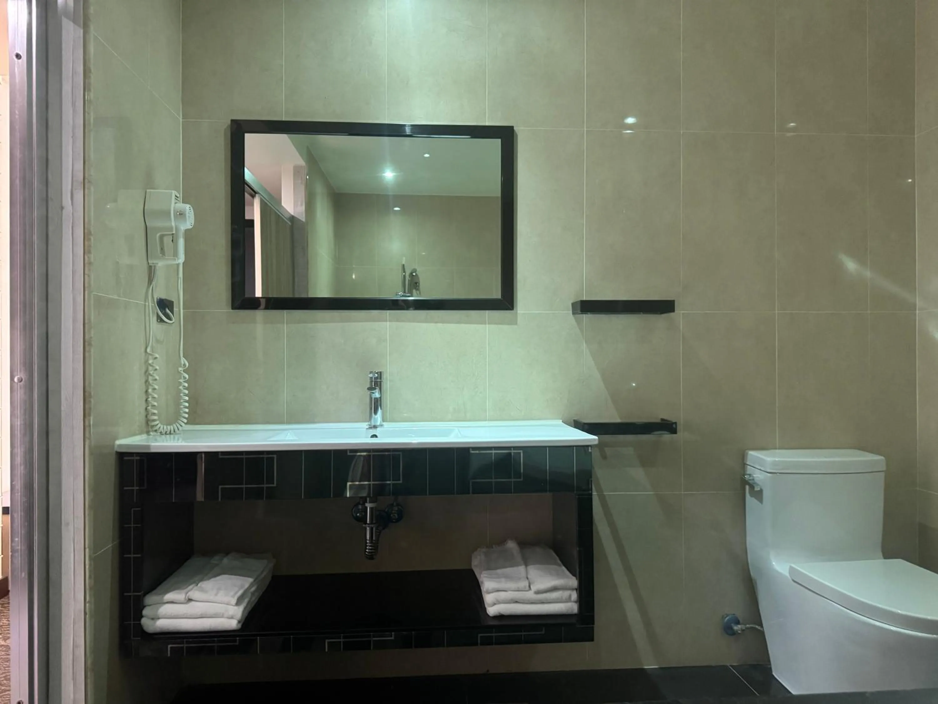 Shower in Fairy Tale City Motel