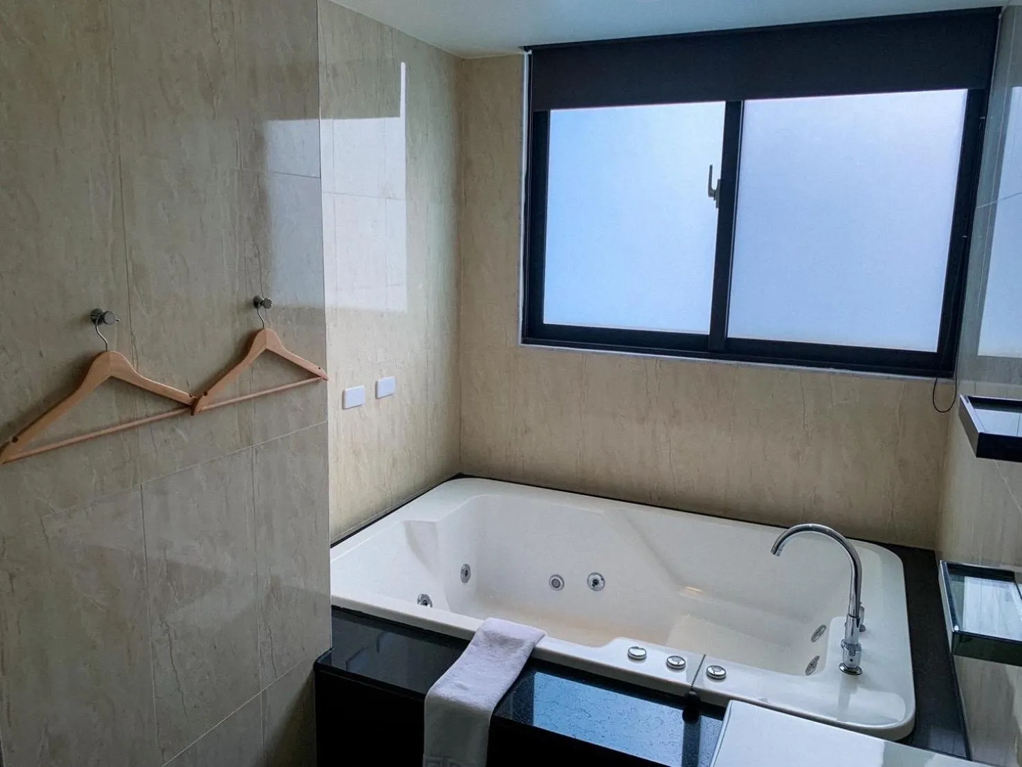 Hot Tub in Fairy Tale City Motel