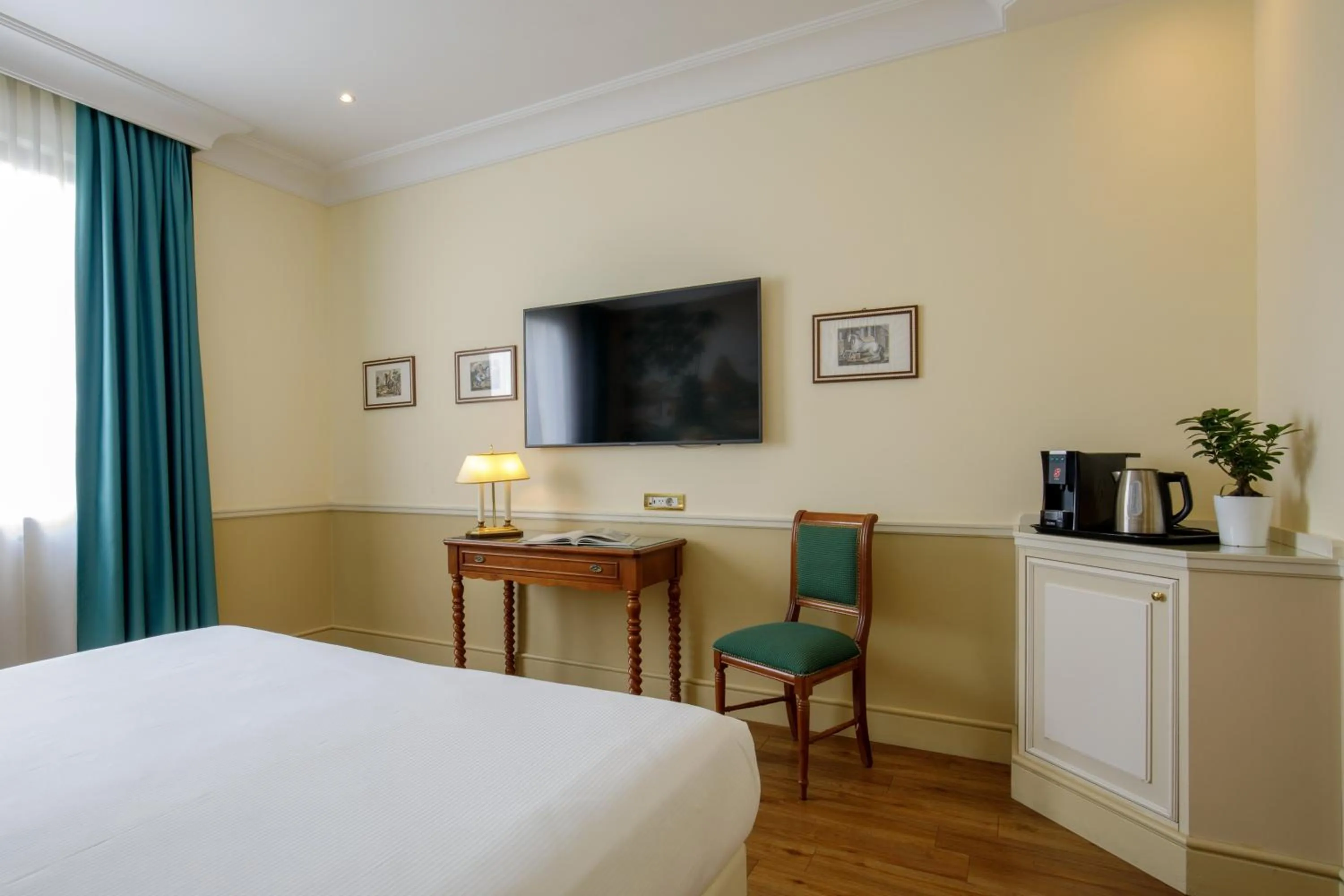 Bed in Donna Laura Palace by OMNIA hotels