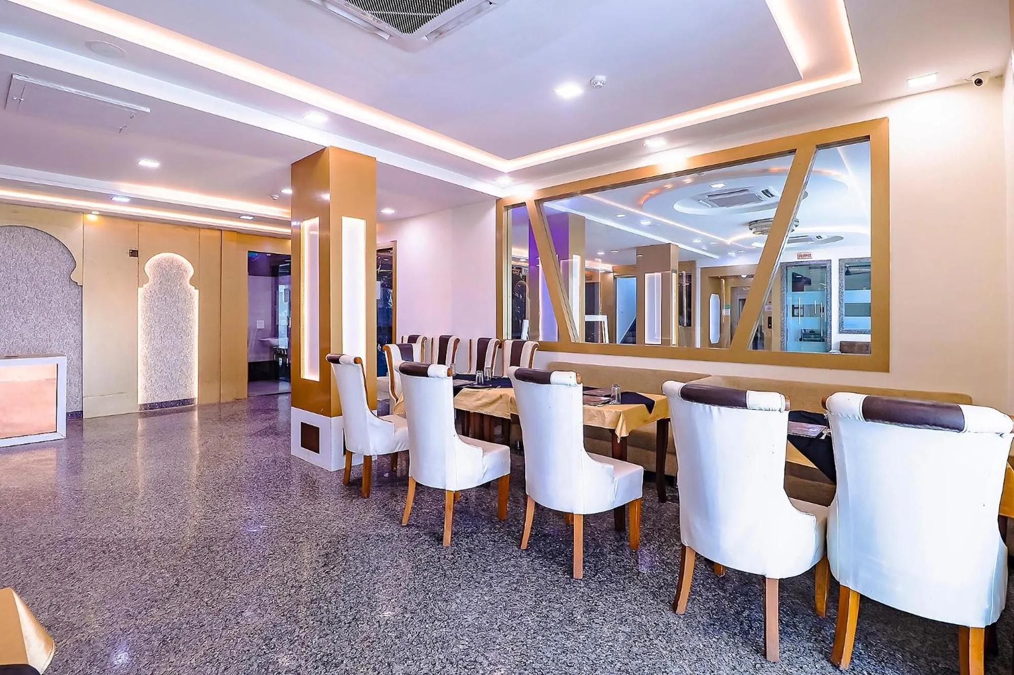 Meeting/conference room in FabHotel Swess Grand