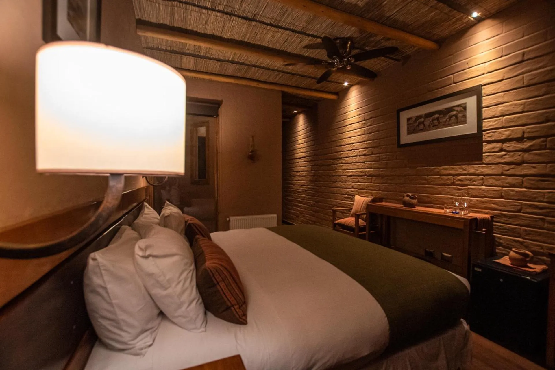 Photo of the whole room, Bed in Hotel Pascual Andino