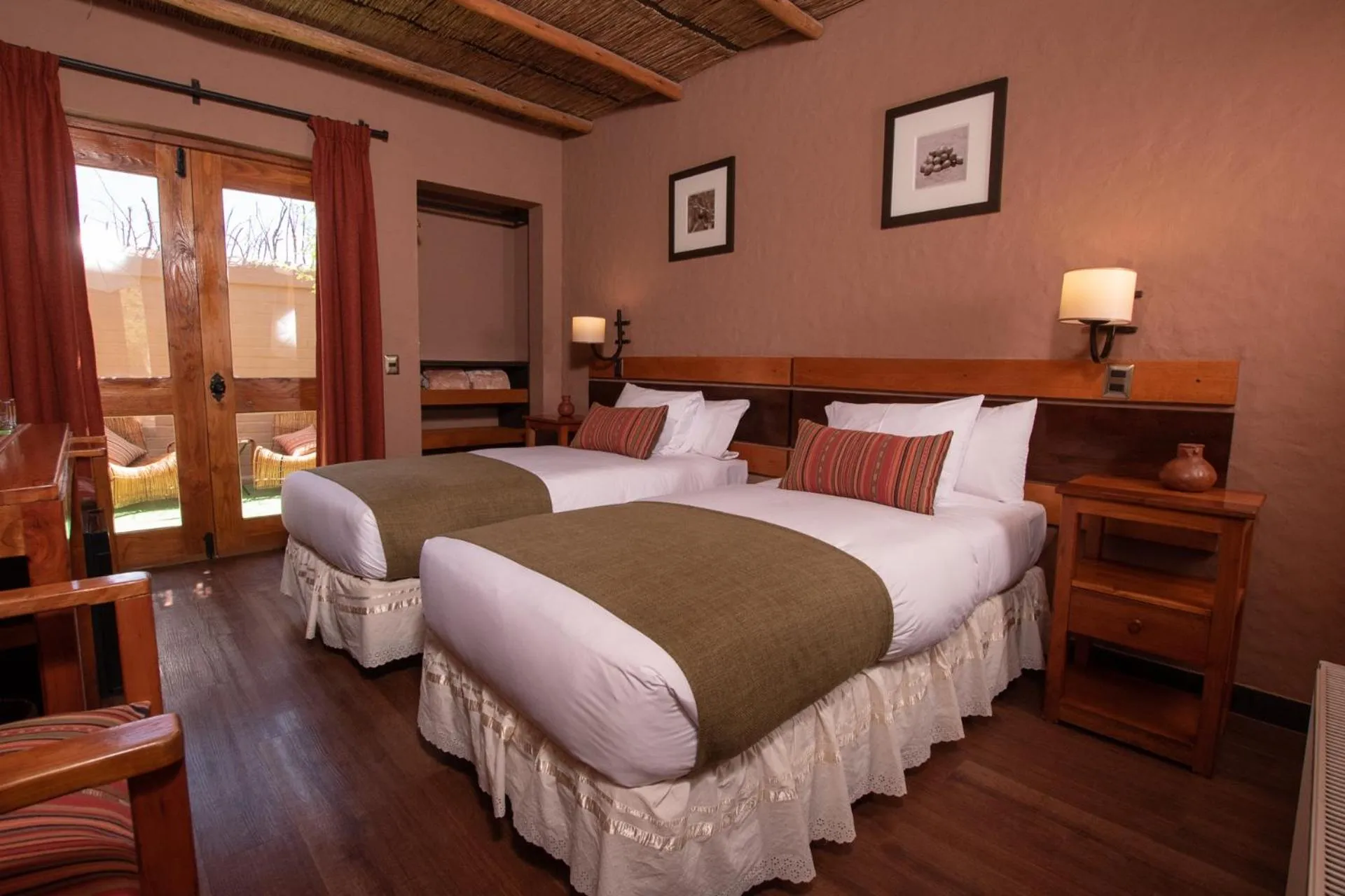 Photo of the whole room, Bed in Hotel Pascual Andino