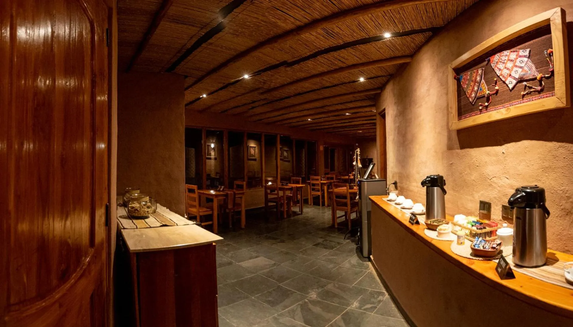 Dining area in Hotel Pascual Andino