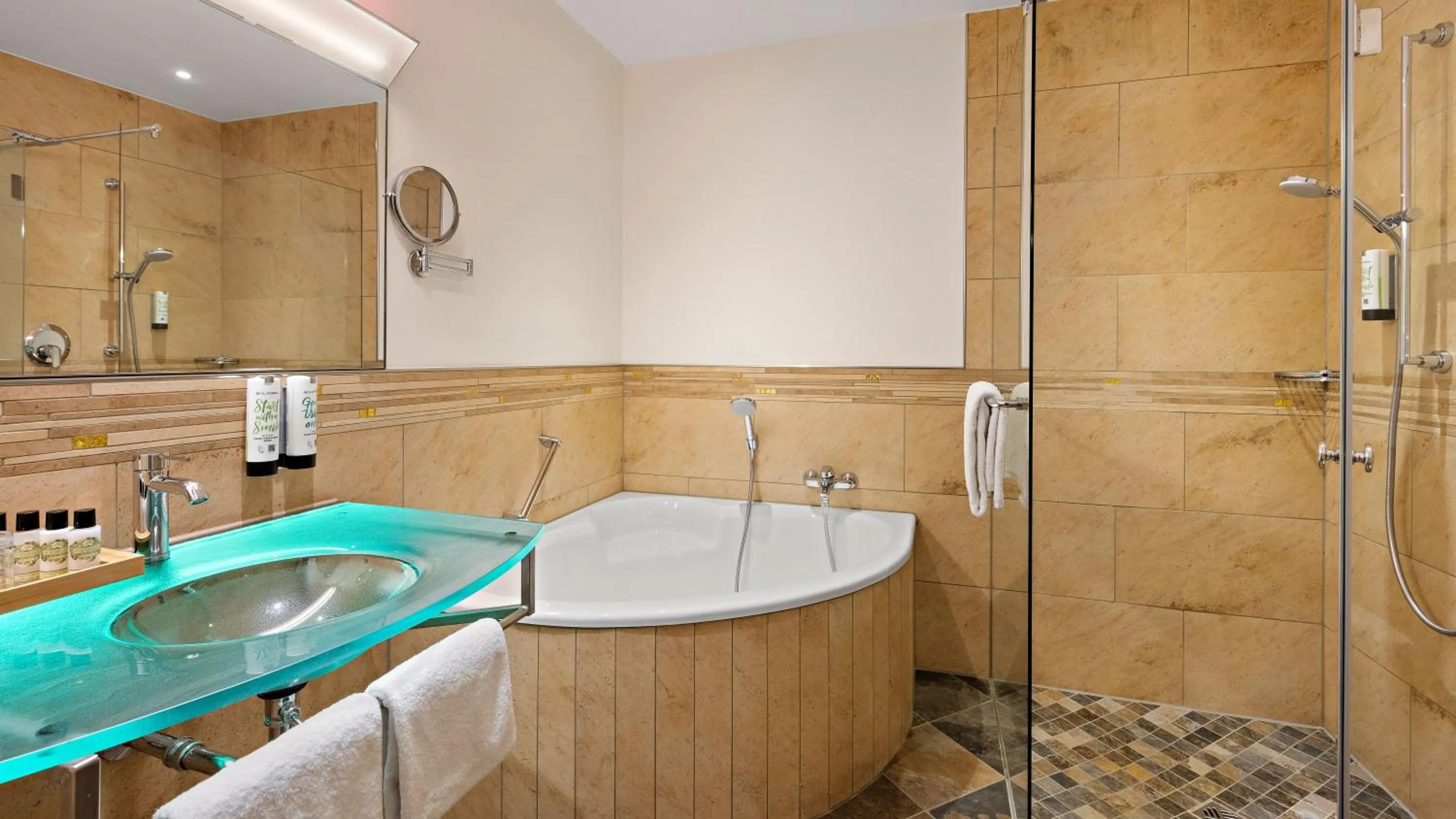 Shower in Hotel Deutsche Eiche