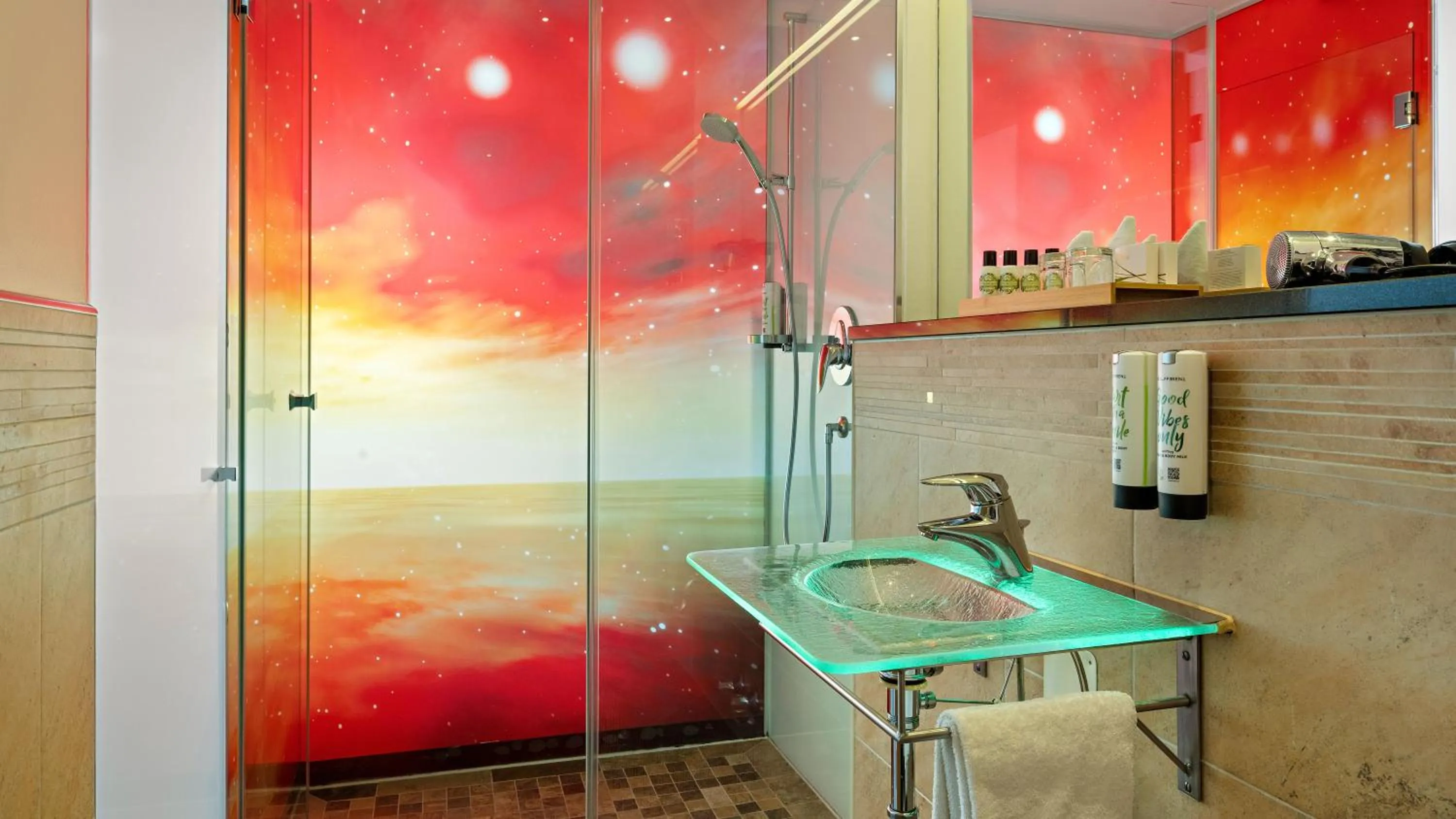 Shower in Hotel Deutsche Eiche