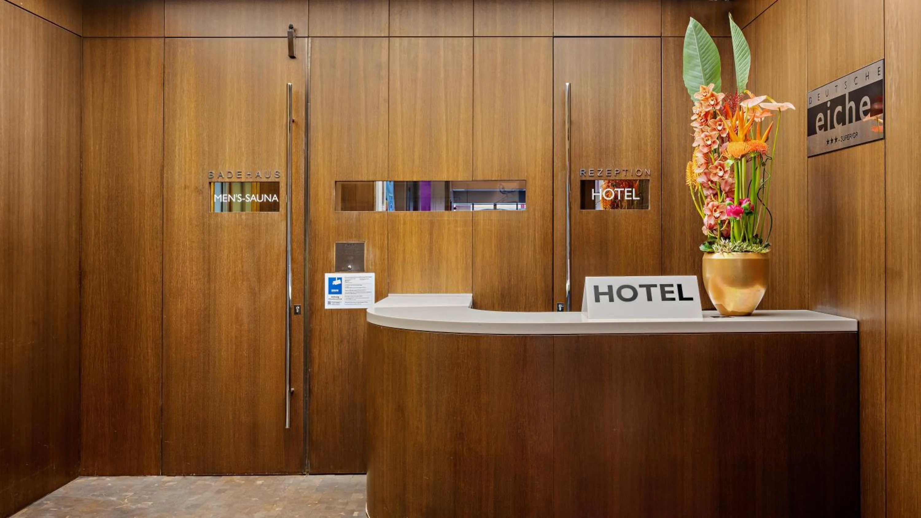 Property logo or sign in Hotel Deutsche Eiche