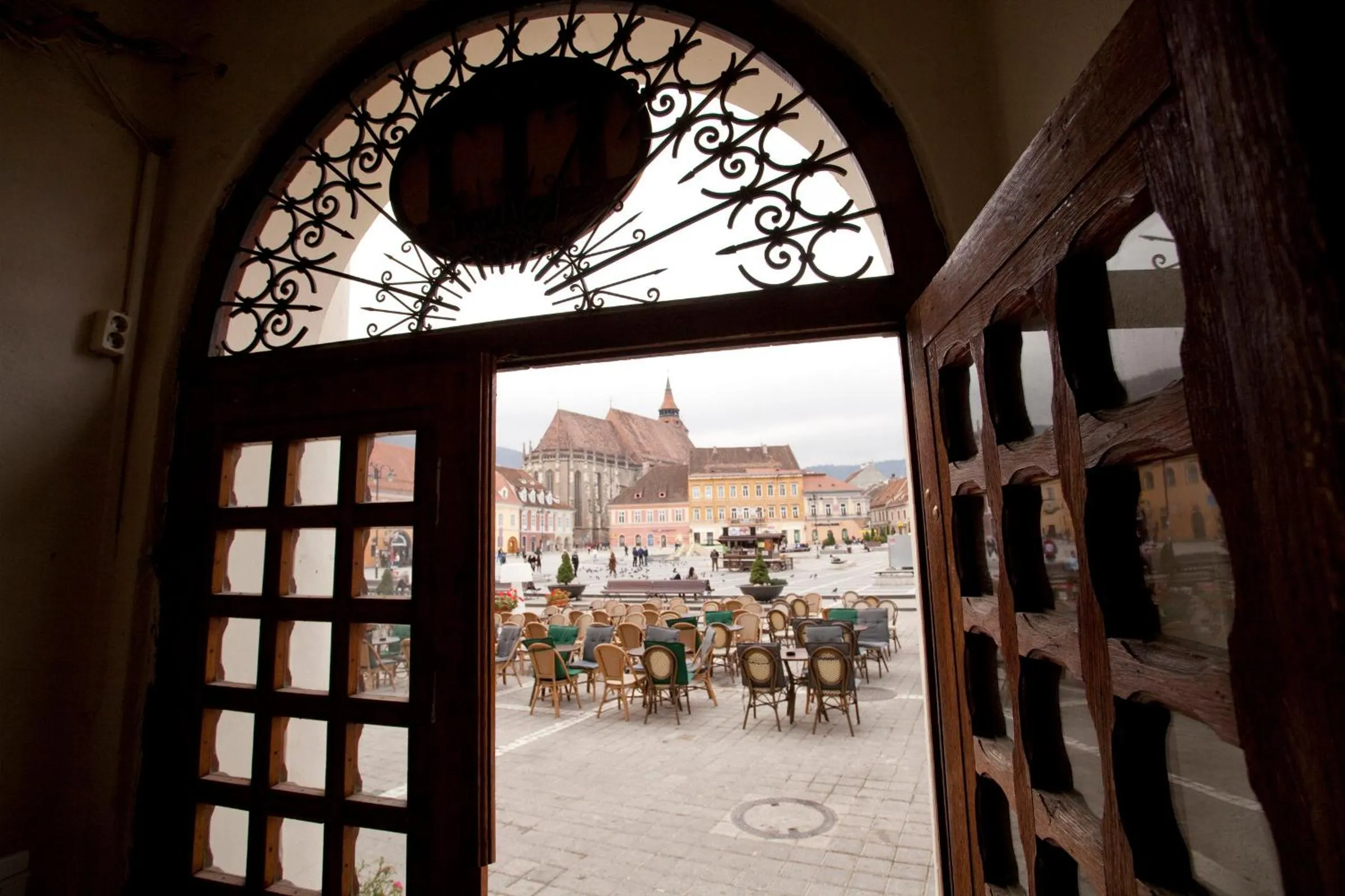 Facade/entrance in La Maisonnette