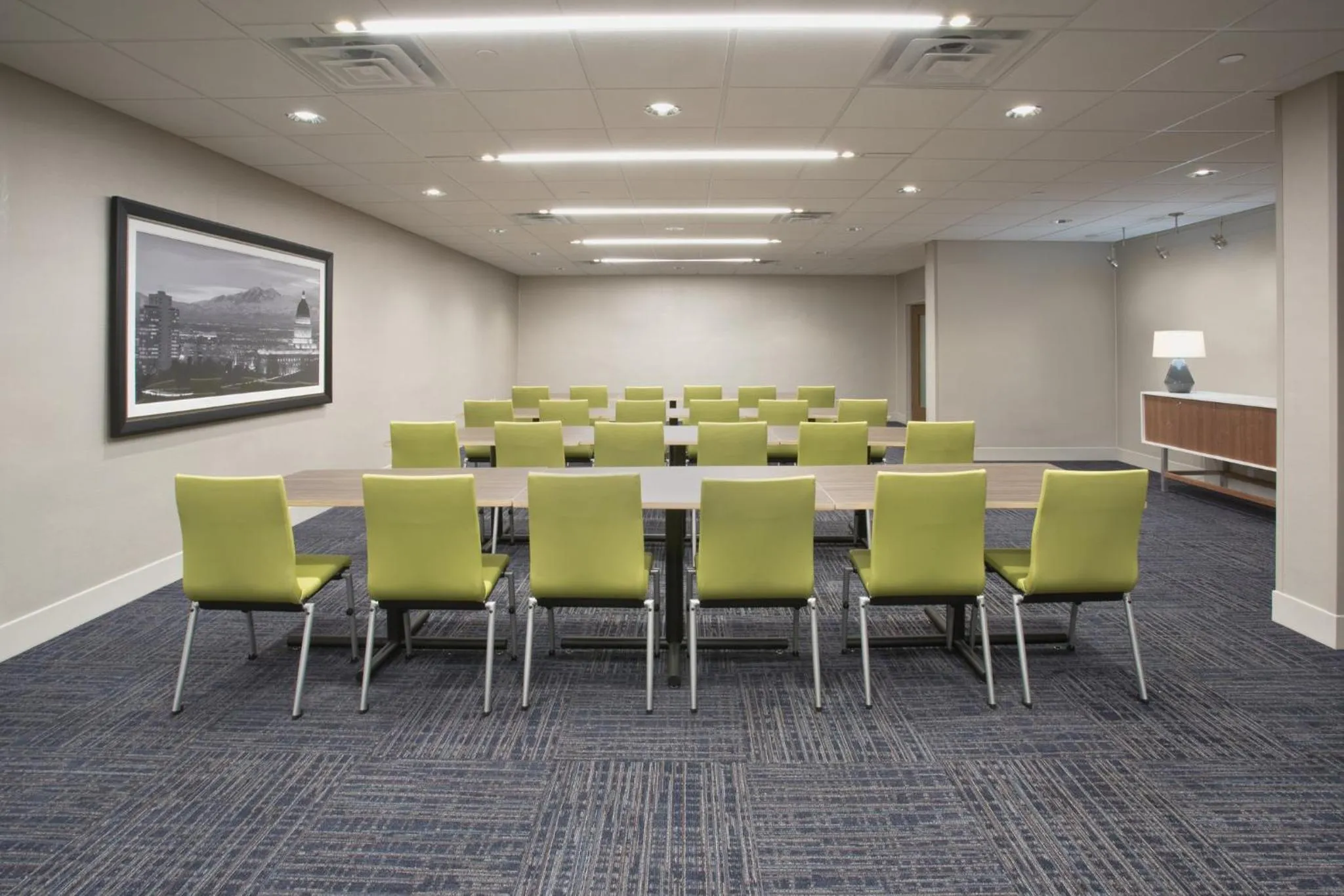 Meeting/conference room in Holiday Inn Express & Suites - Jacksonville-Camp LeJeune Area by IHG