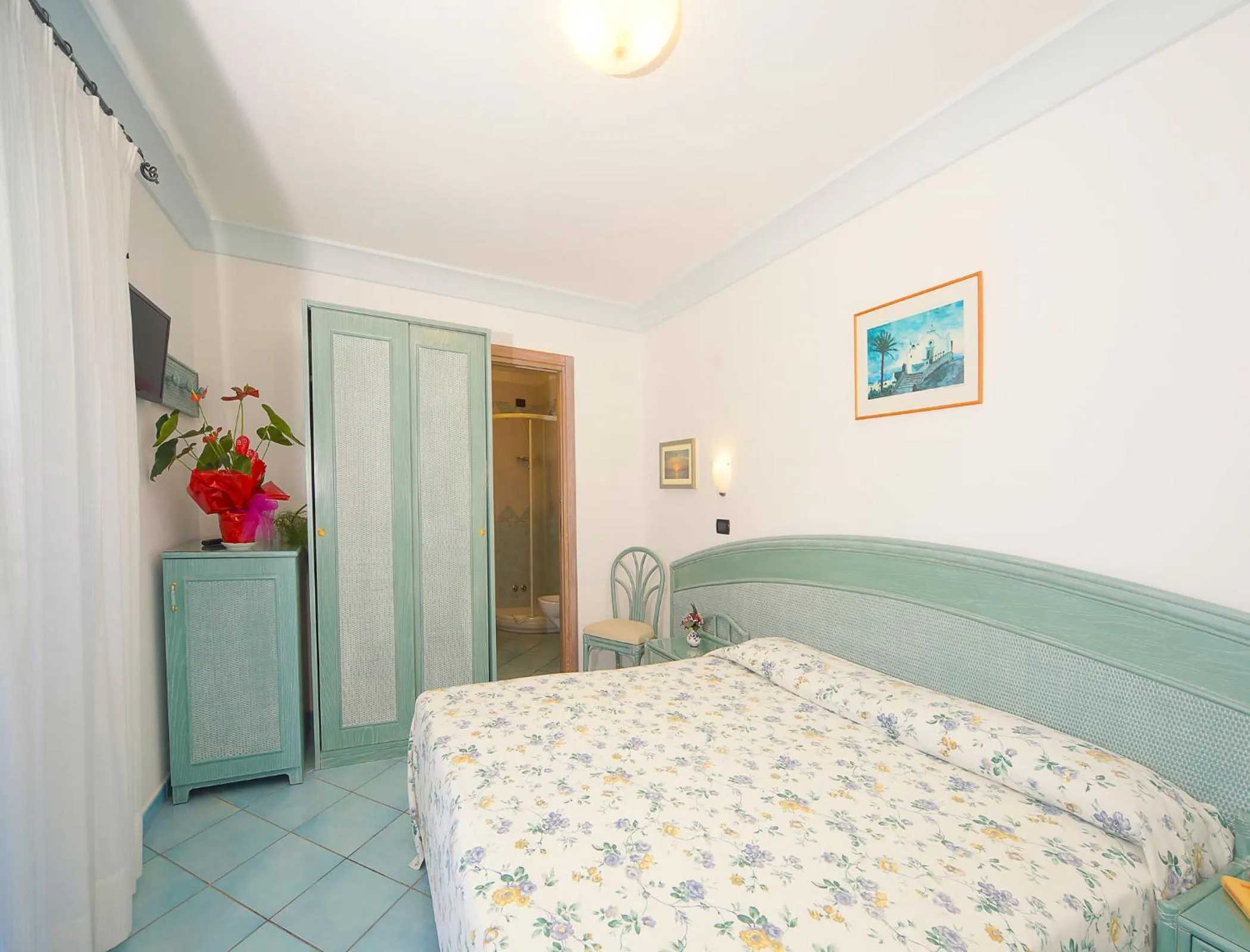 Shower, Bed in Hotel Casa del Sole