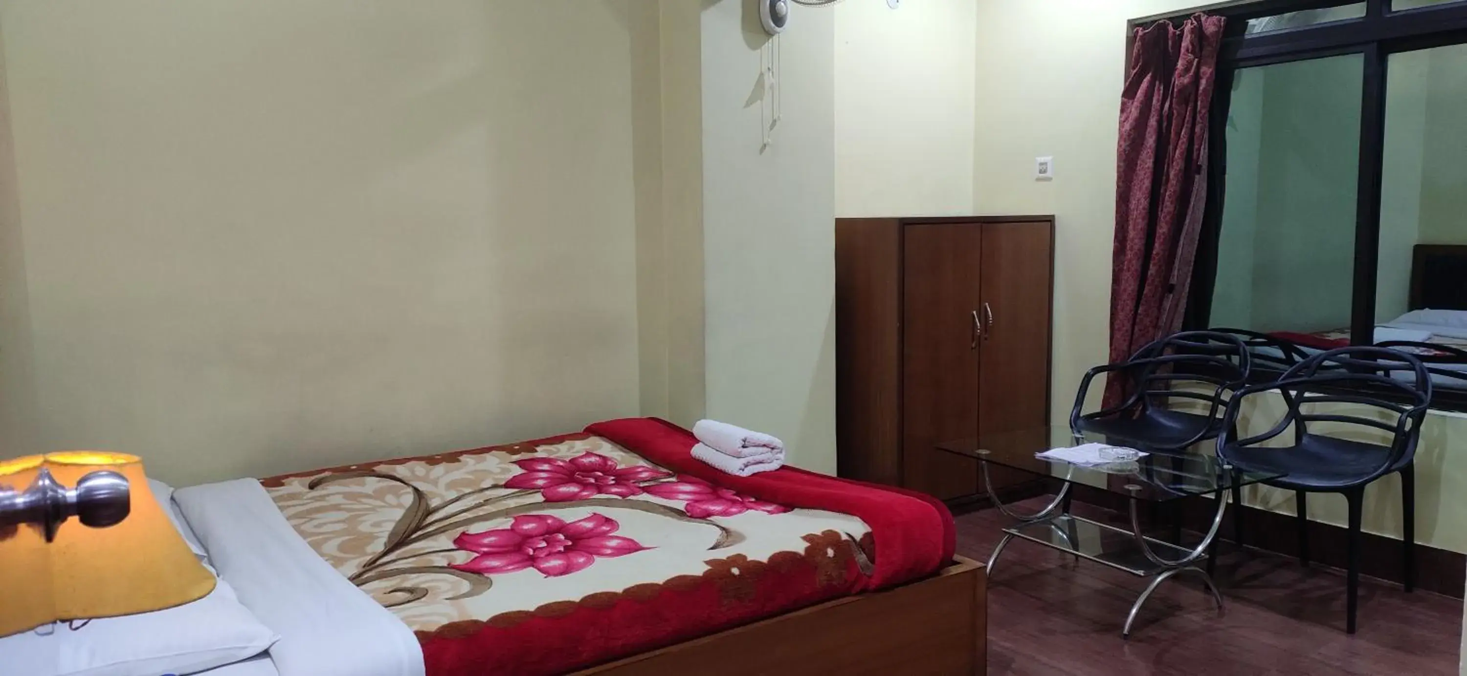 Budget Double Room - single occupancy in Hotel Dooars Mountain Budget Double Room - single occupancy in Hotel Dooars Mountain