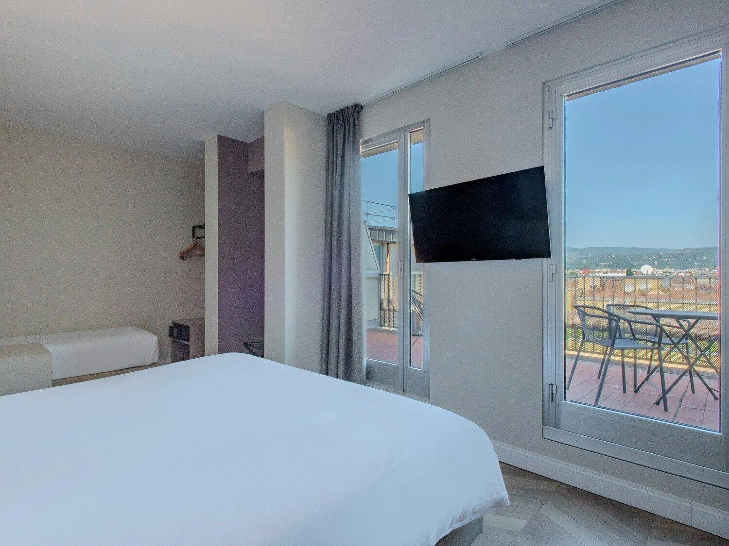 Photo of the whole room, Bed in B&B Hotel Firenze City Center